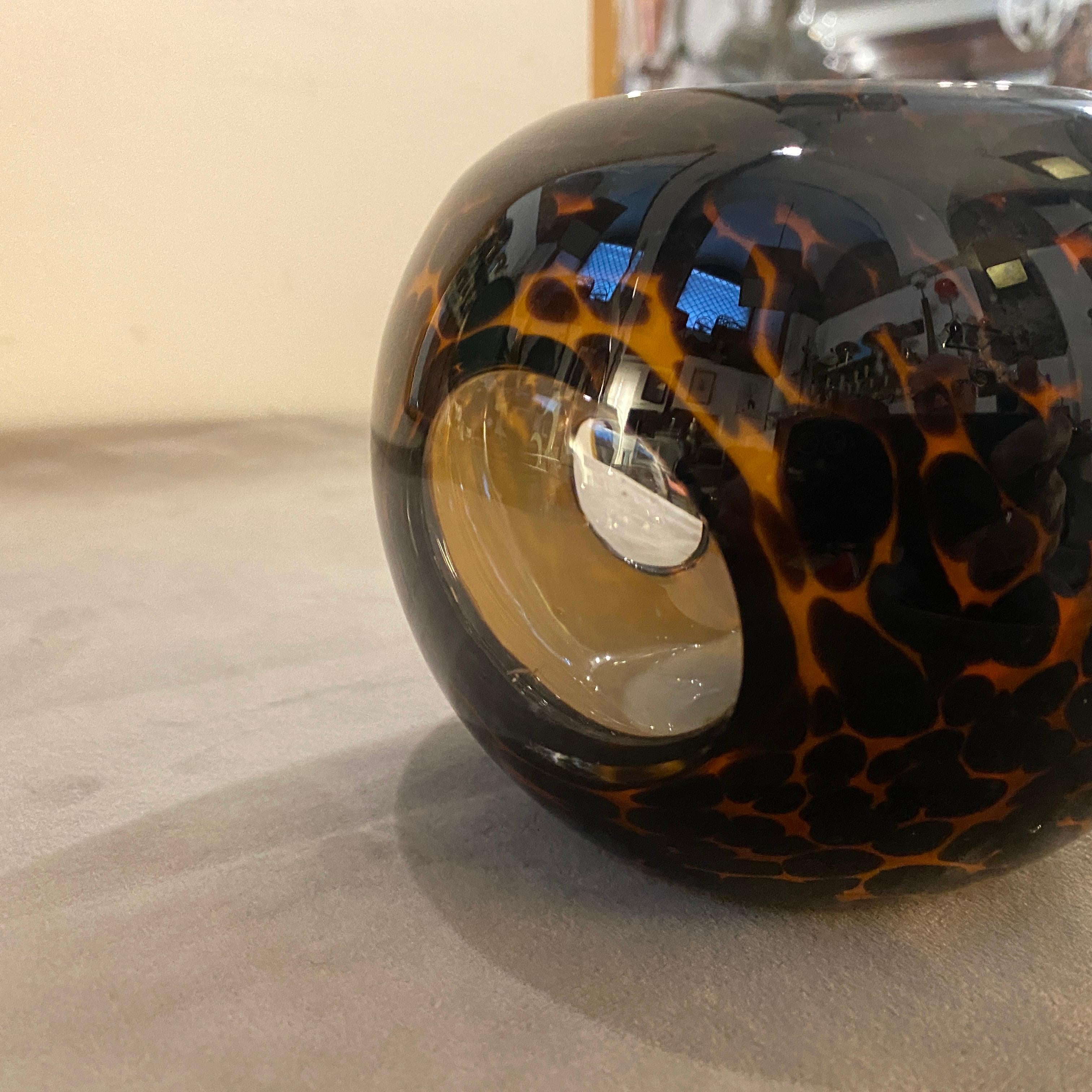 Mid-Century Modern 1970s Animalier Murano Glass Small Bowl Attributed to Barovier