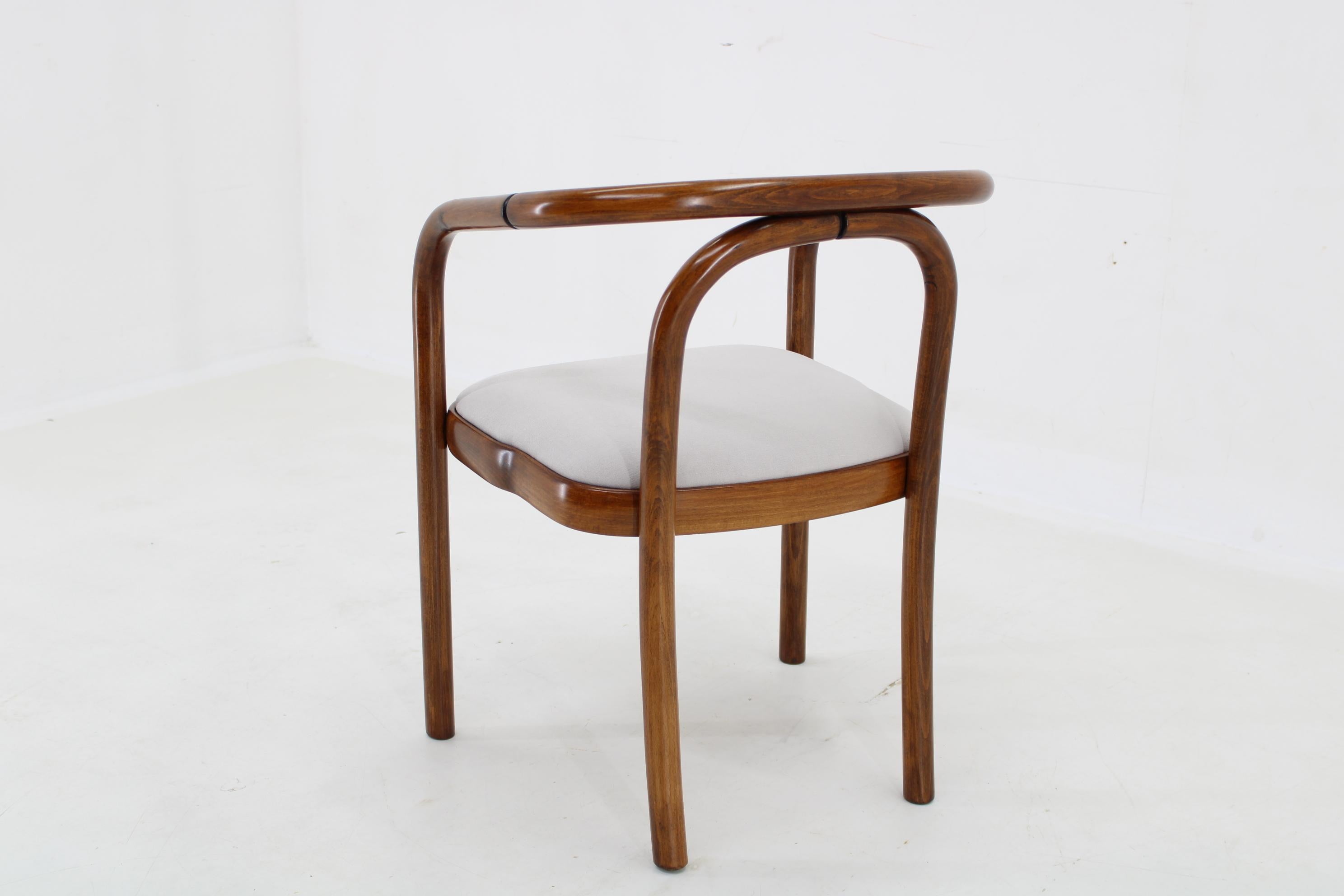 1970s Antonin Suman Chair By TON In Good Condition For Sale In Praha, CZ