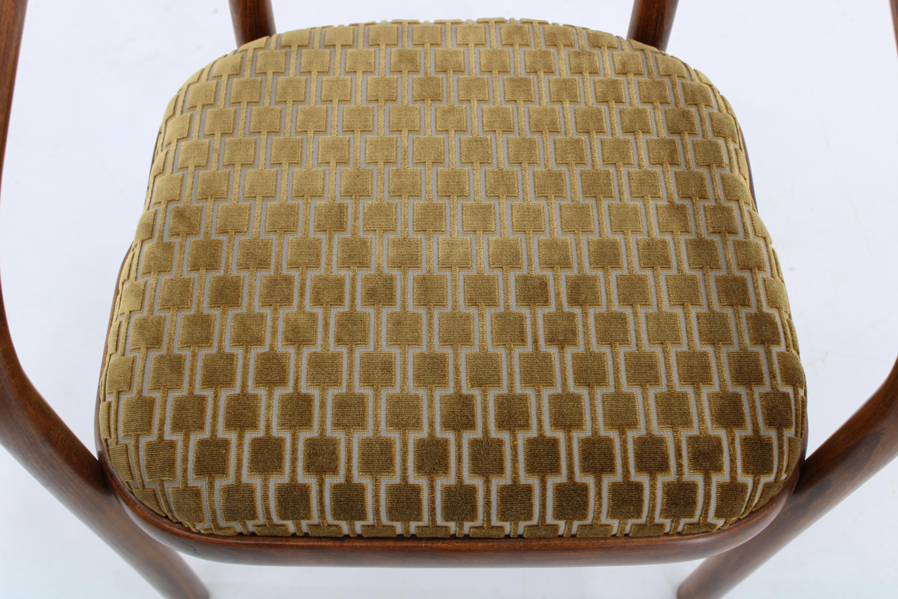 1970s Antonin Suman Chair by TON in Kirkby Fabric  For Sale 6
