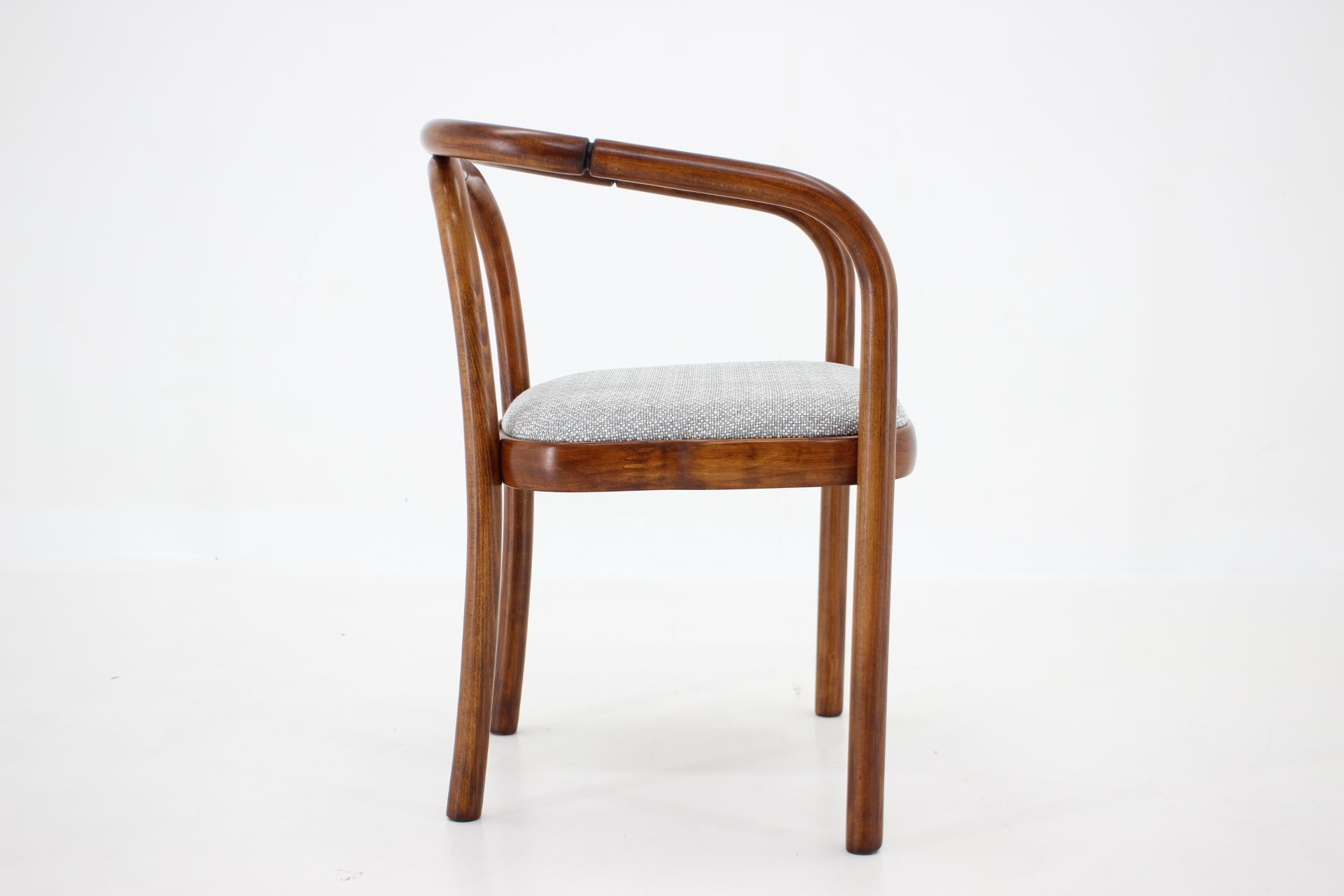 Late 20th Century 1970s Antonin Suman Dining Chair by Ton in Kirkby Fabric Up to 18pieces