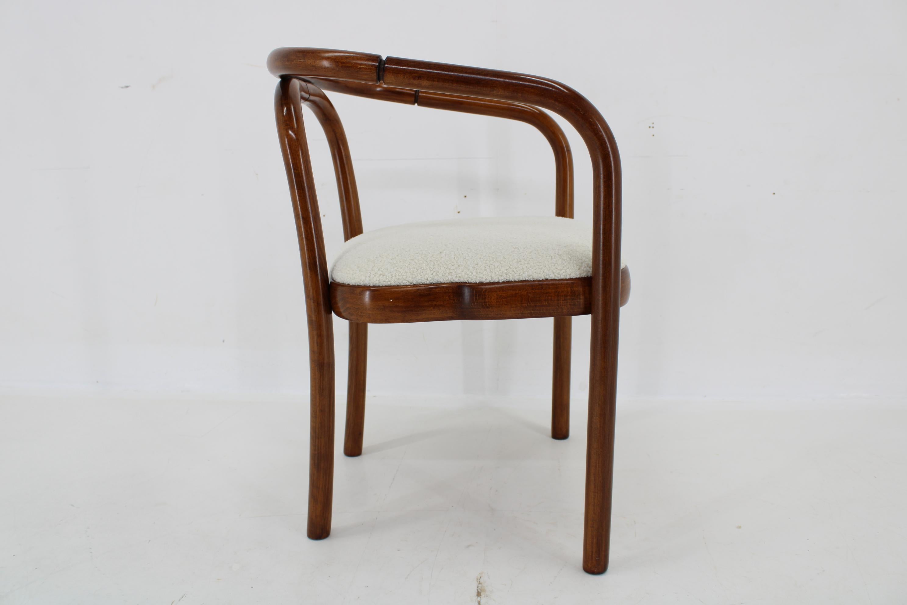 1970s Antonin Suman Set of Four Dining Chair by TON For Sale 4