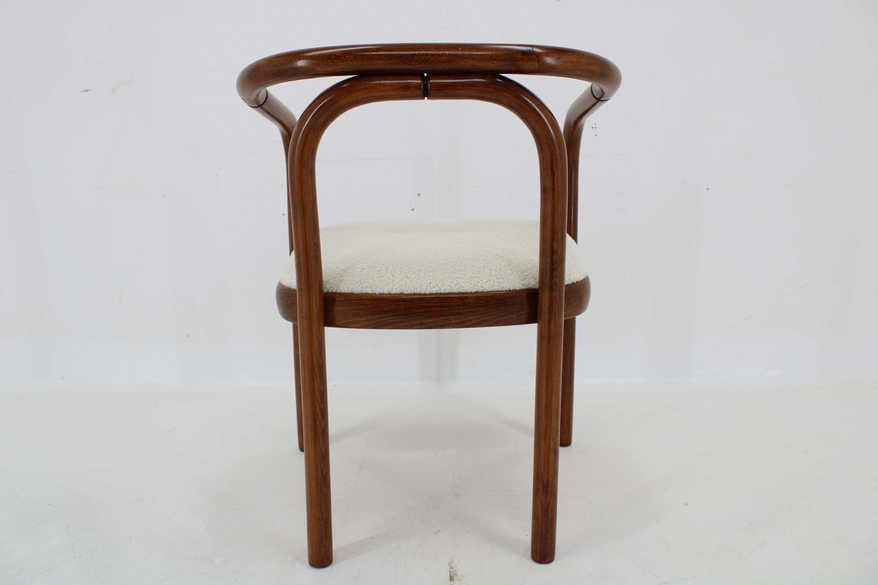 1970s Antonin Suman Set of Four Dining Chair by TON For Sale 6