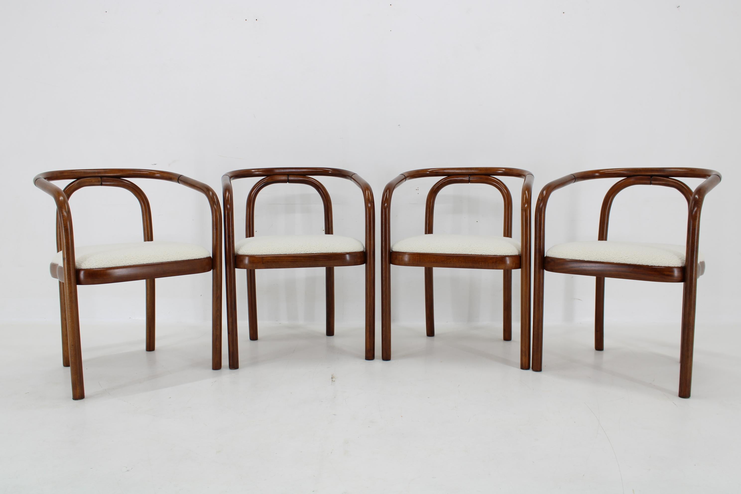 Mid-Century Modern 1970s Antonin Suman Set of Four Dining Chair by TON For Sale