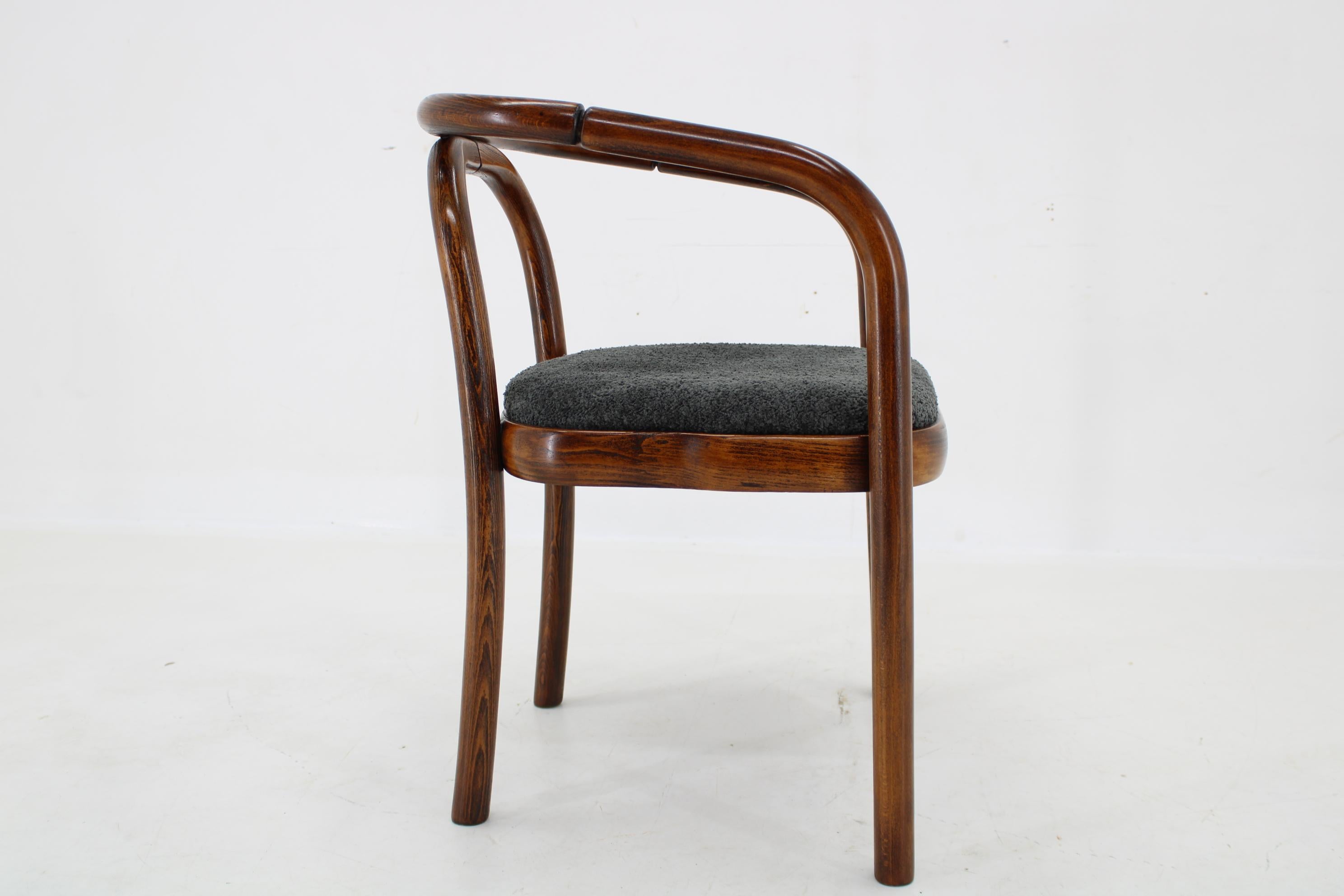 Czech 1970s Antonin Suman Set of Four Dining Chair by TON For Sale