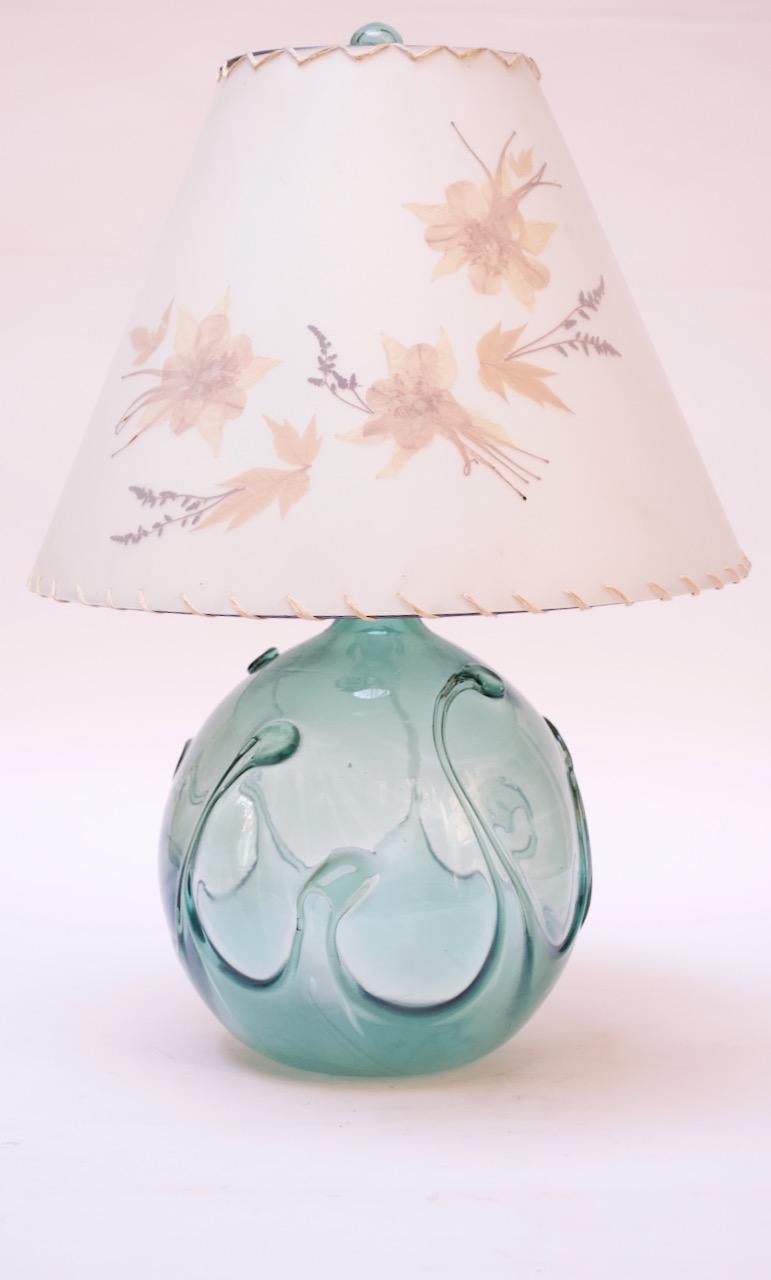 Studio glass lamp with original shade made by renowned glass blower, Richard Harkness (New Hampshire, USA, circa 1970s). Harkness's work can be seen in a number of prestigious galleries and museums, including the Metropolitan Museum of Art in New