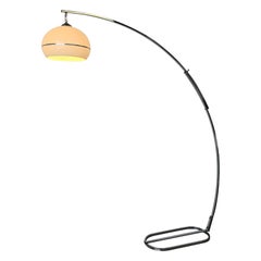 1970s Arc Chrome and Acrylic Extendable Floor Lamp
