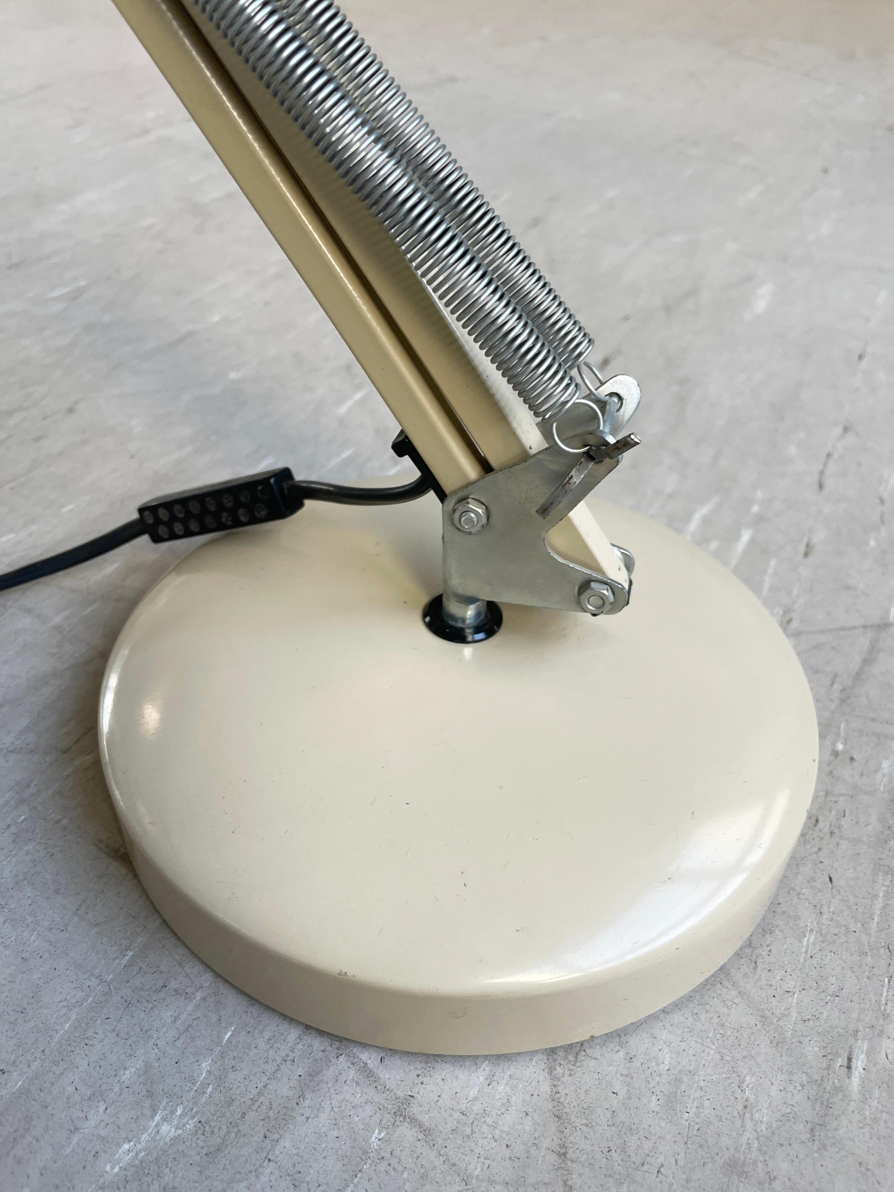 Lampe de bureau pour architectes des années 1970 en vente 3
