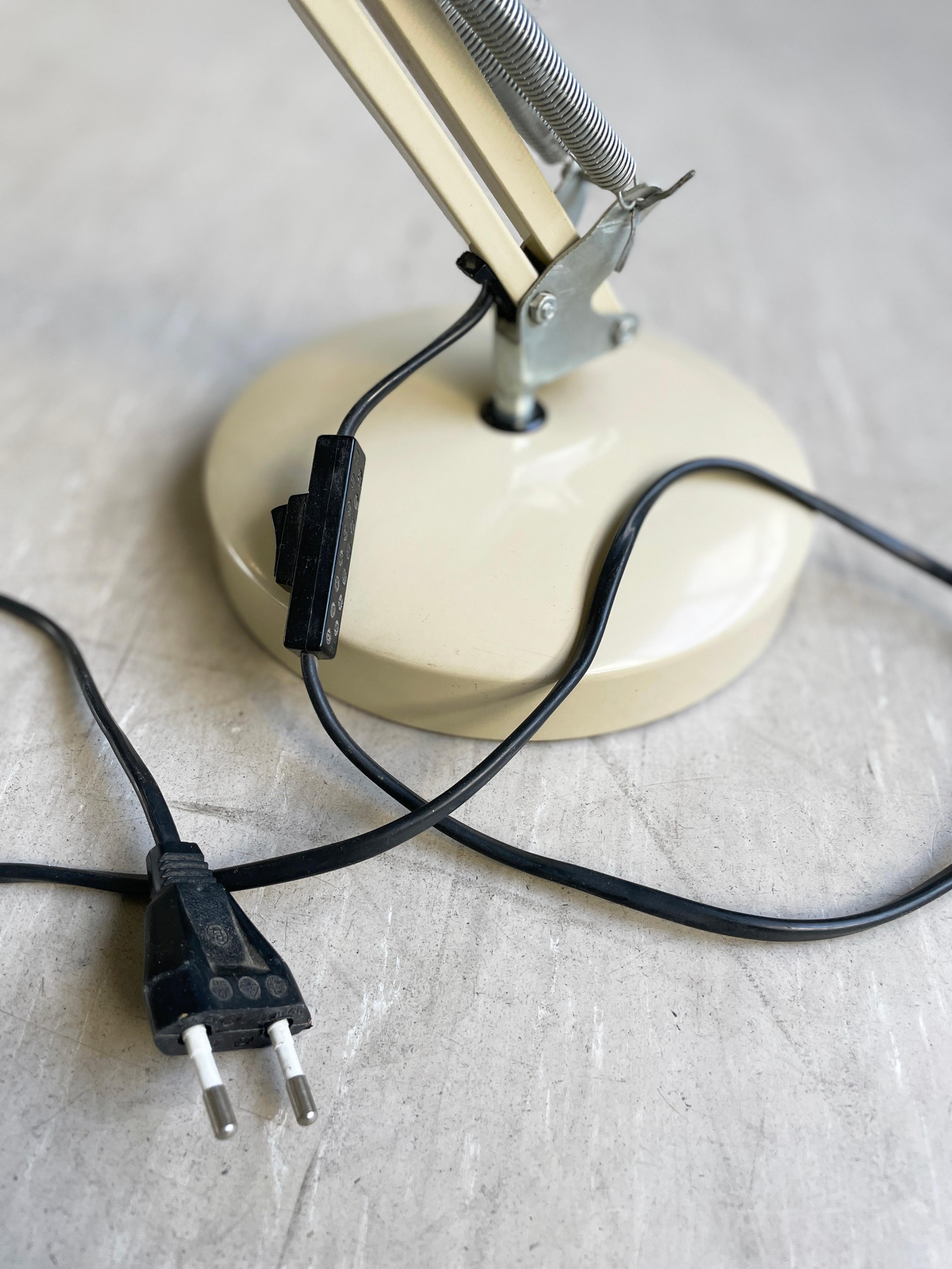 Lampe de bureau pour architectes des années 1970 en vente 5