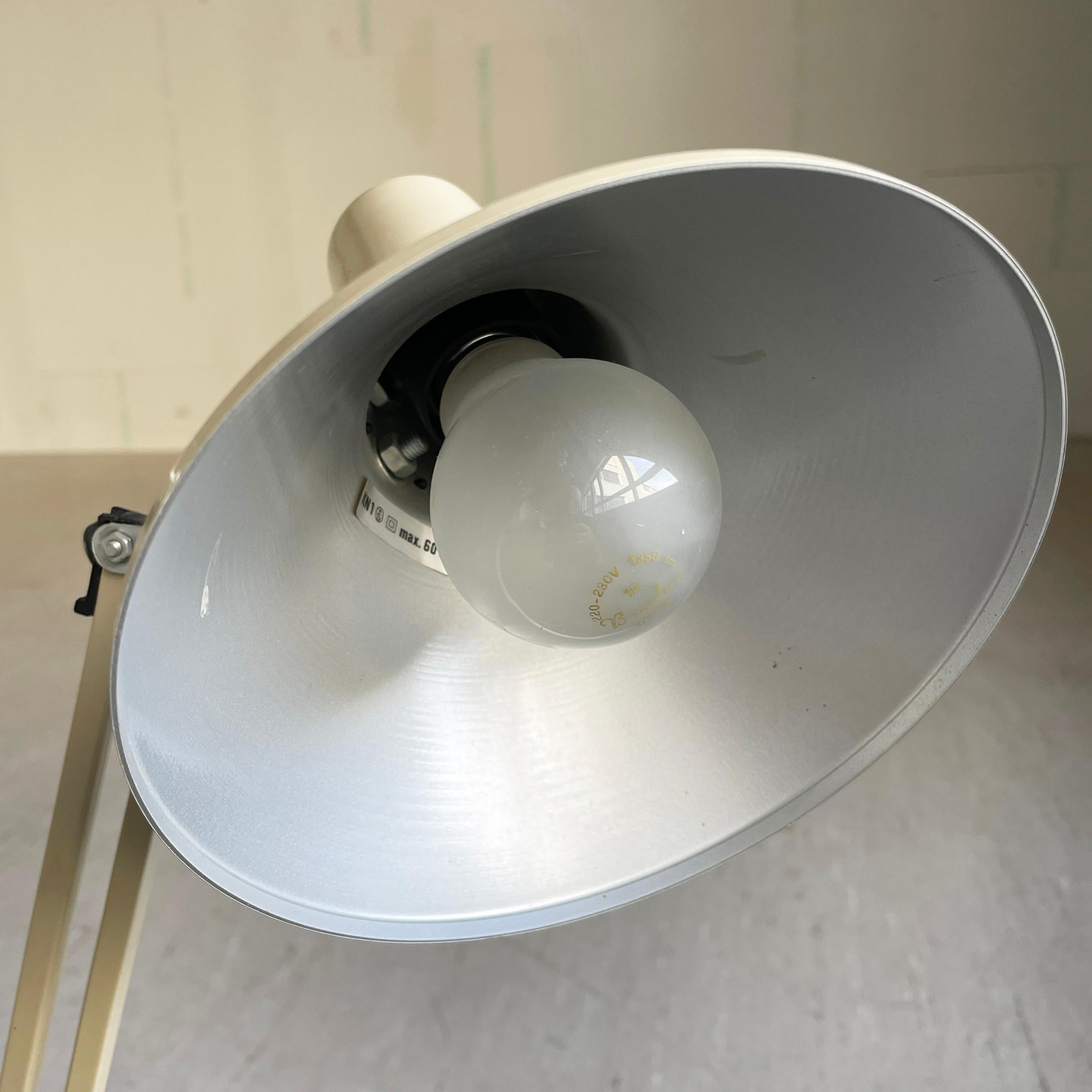 Lampe de bureau pour architectes des années 1970 en vente 9