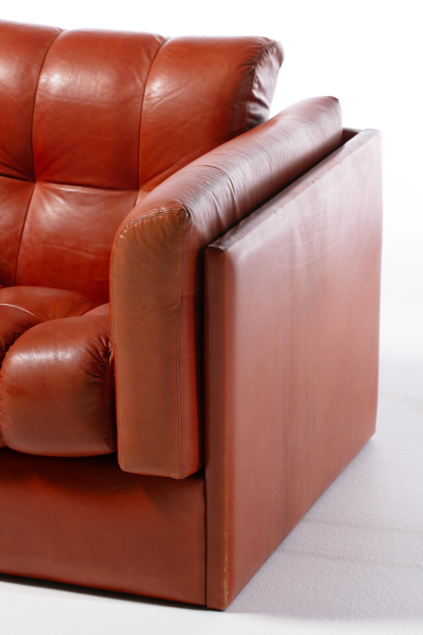 1970s Architectural Mid Century Modern Club Chairs in Cognac Leather For Sale 5