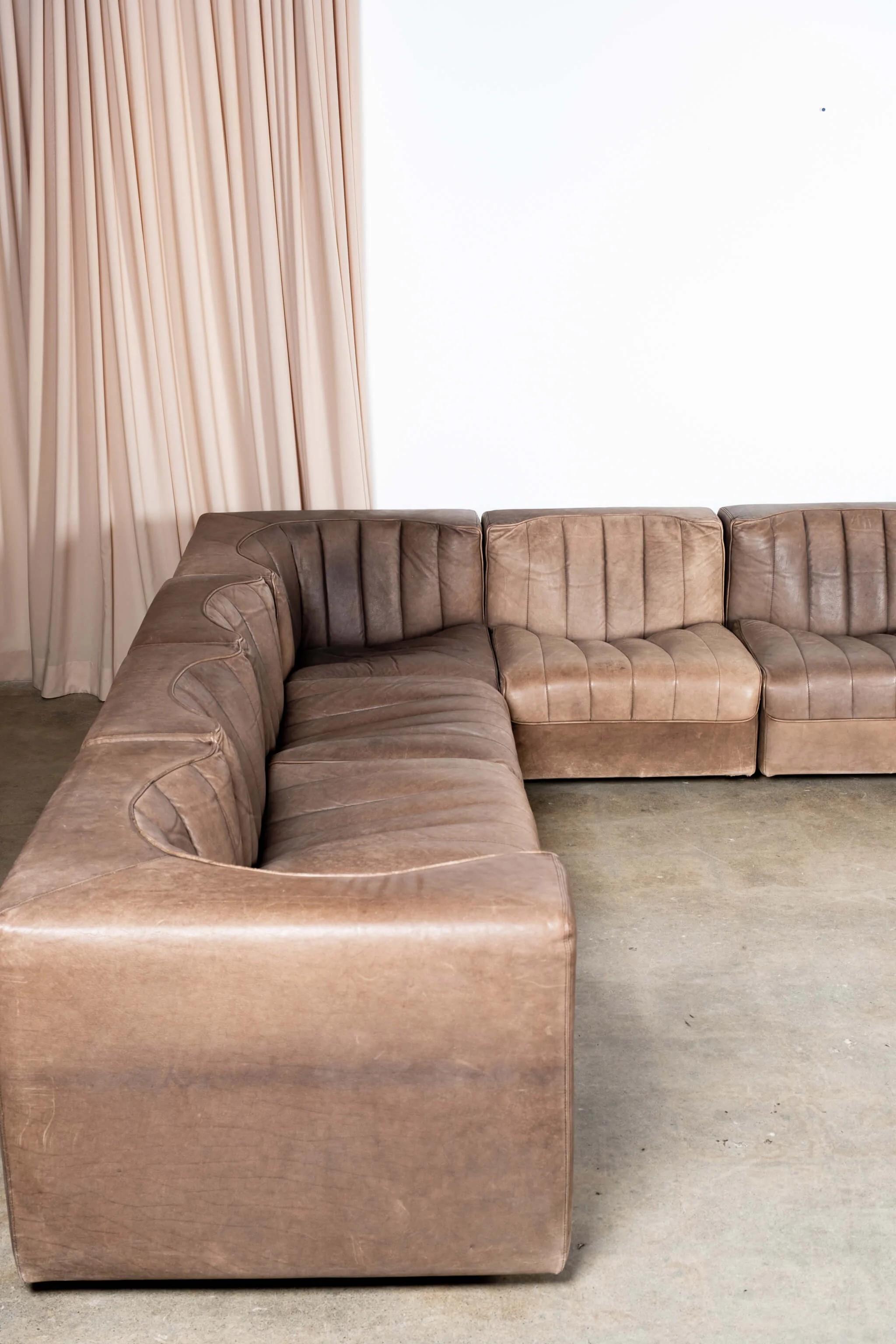 1970s Arflex 'Model 9000' Leather Sectional Sofa by Tito Agnoli For Sale 5