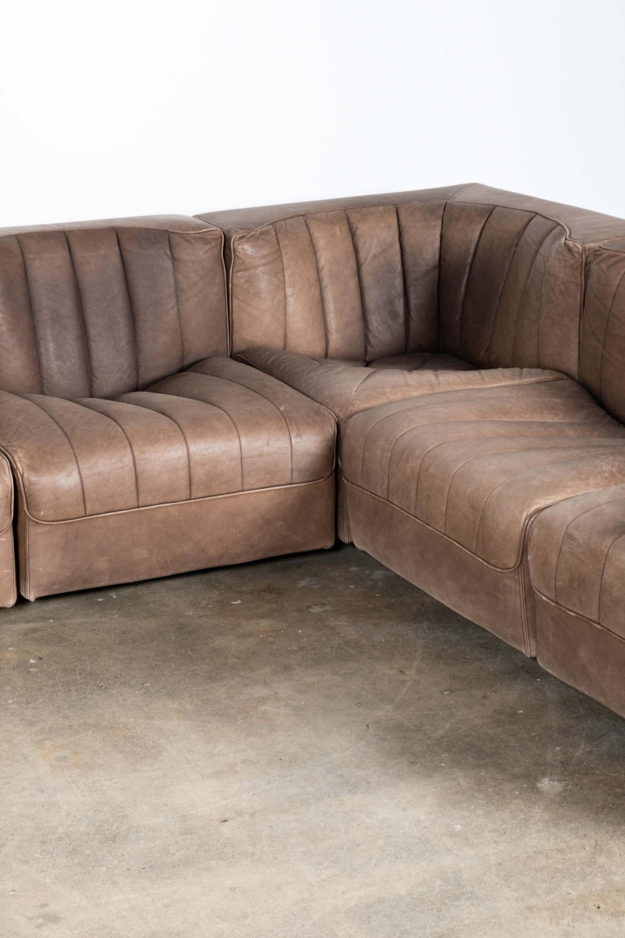 1970s Arflex 'Model 9000' Leather Sectional Sofa by Tito Agnoli For Sale 1