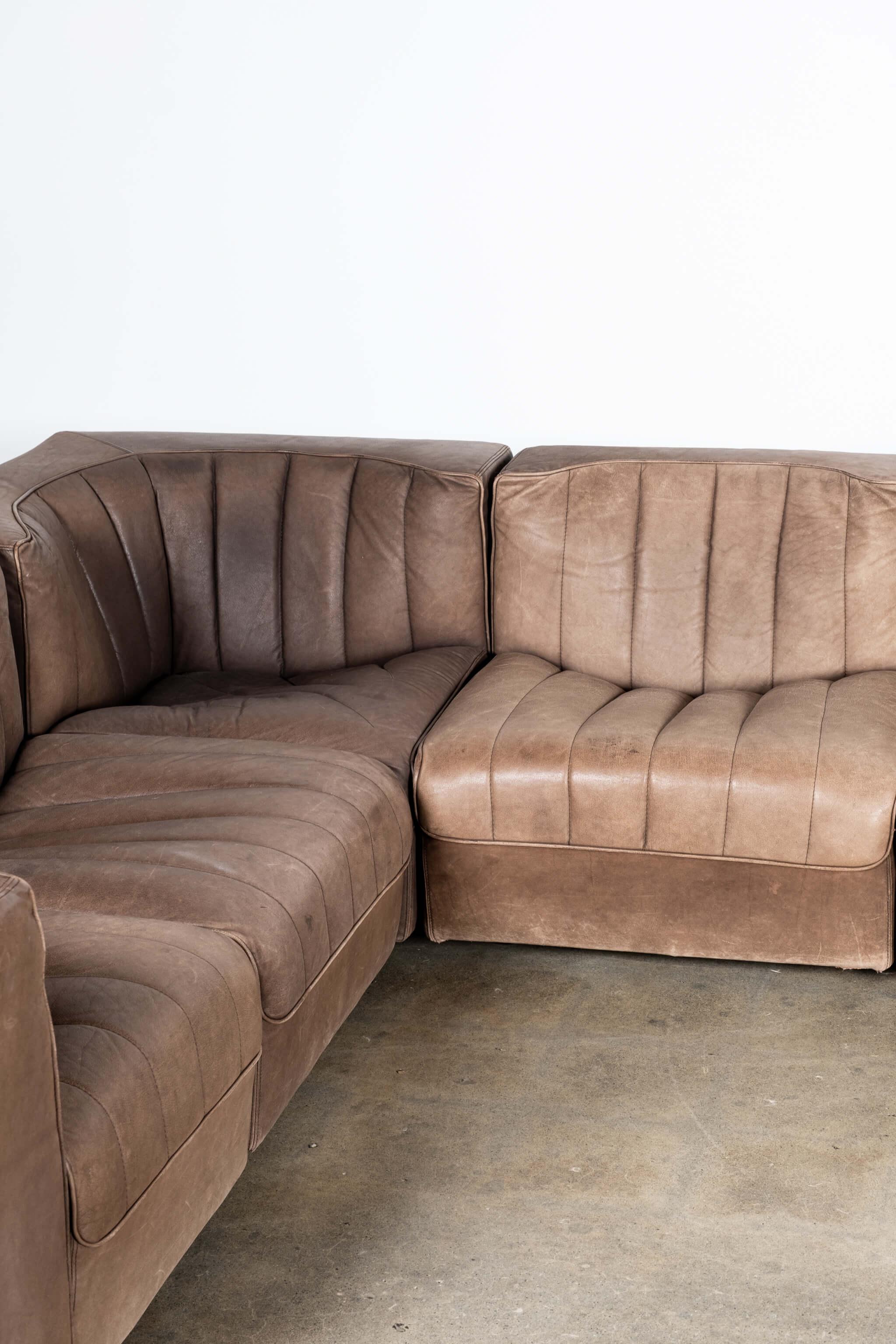 1970s Arflex 'Model 9000' Leather Sectional Sofa by Tito Agnoli For Sale 2