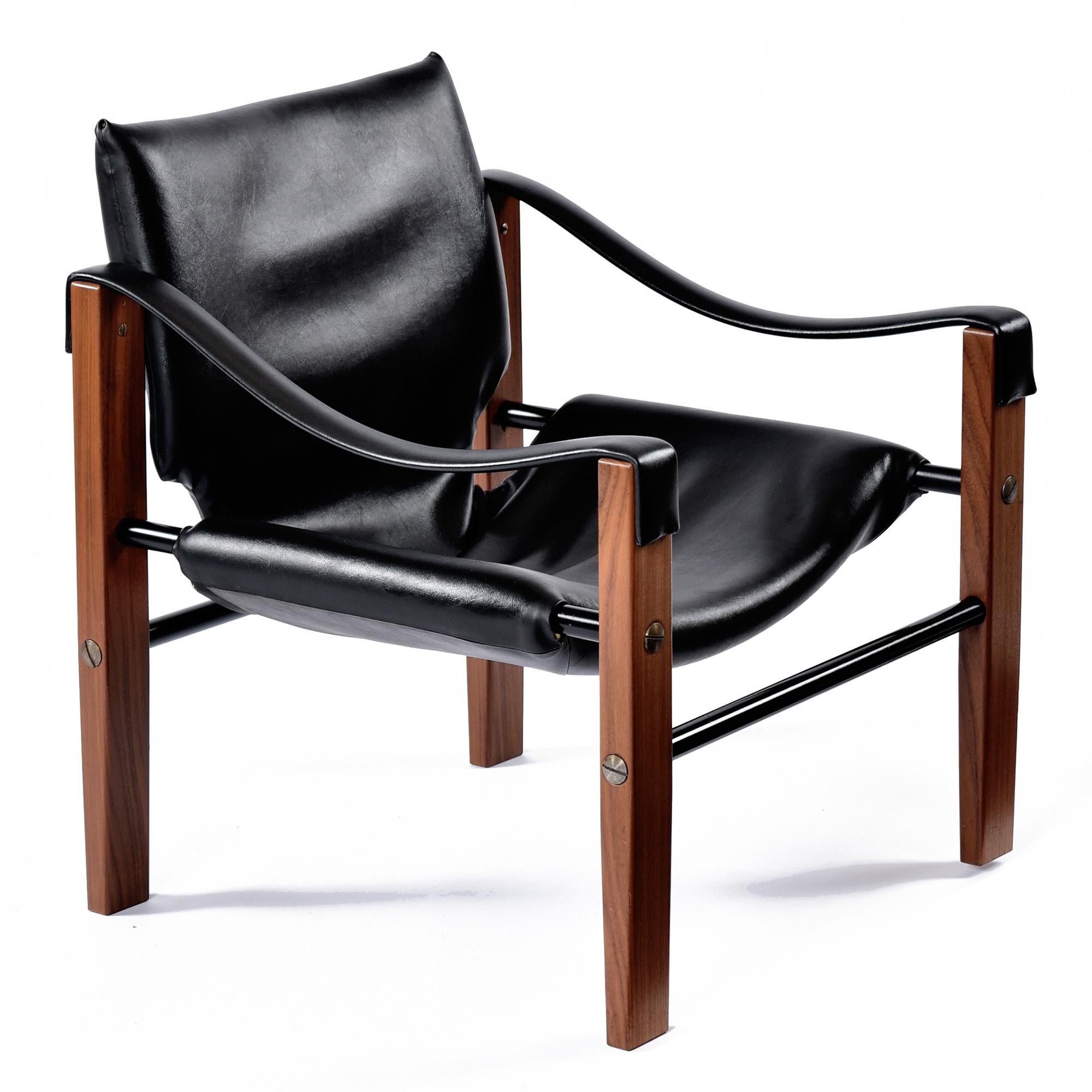 1970er Arkana Safari Sling Teak Lounge Chair von Maurice Burke in schwarzem Leder (Englisch) im Angebot
