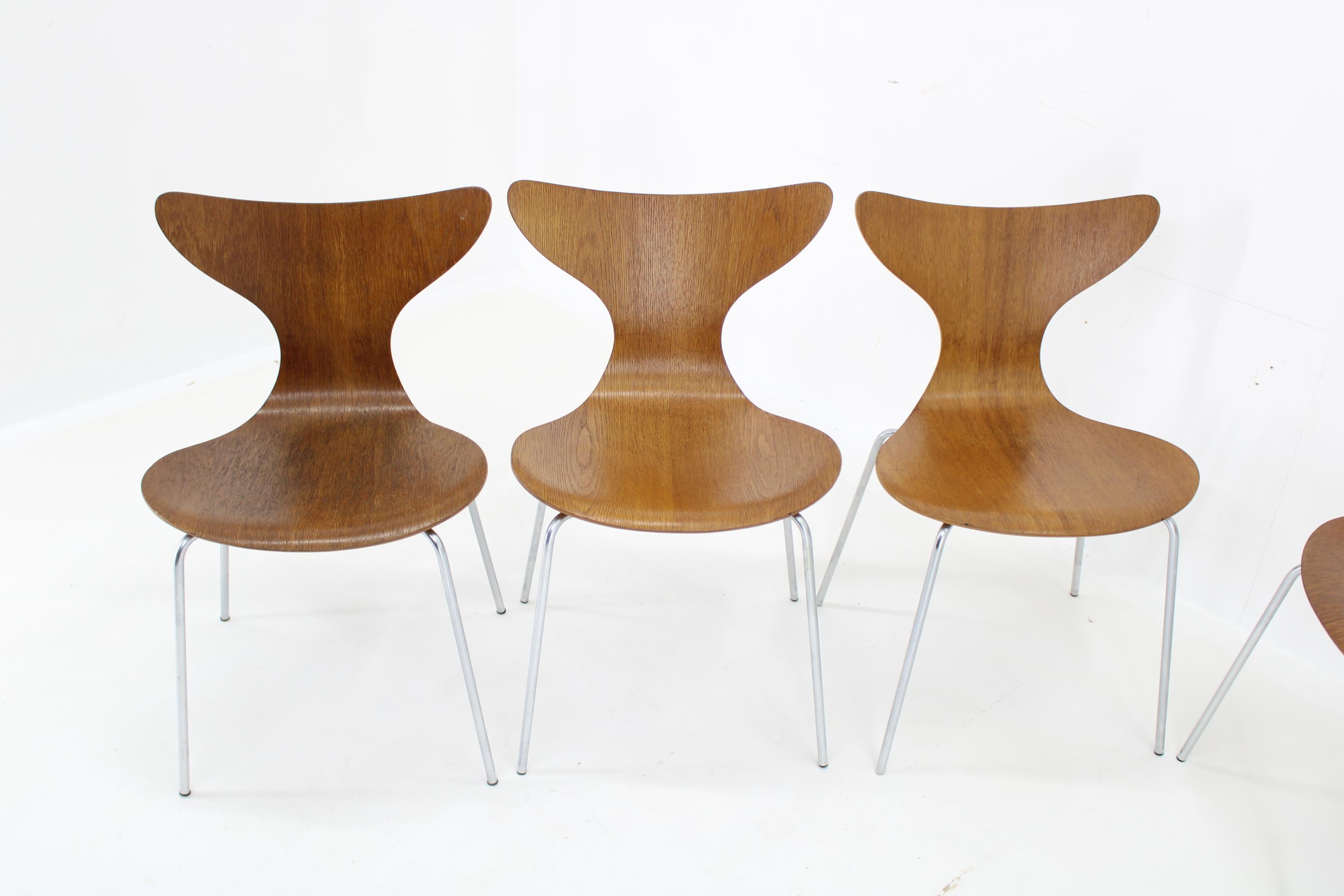 20th Century 1970s Arne Jacobsen Set of Six Lily Chairs in Oak by Fritz Hansen, Denmark For Sale