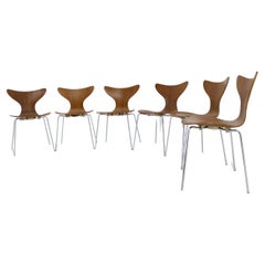 1970s Arne Jacobsen Set of Six Lily Chairs in Oak by Fritz Hansen, Denmark