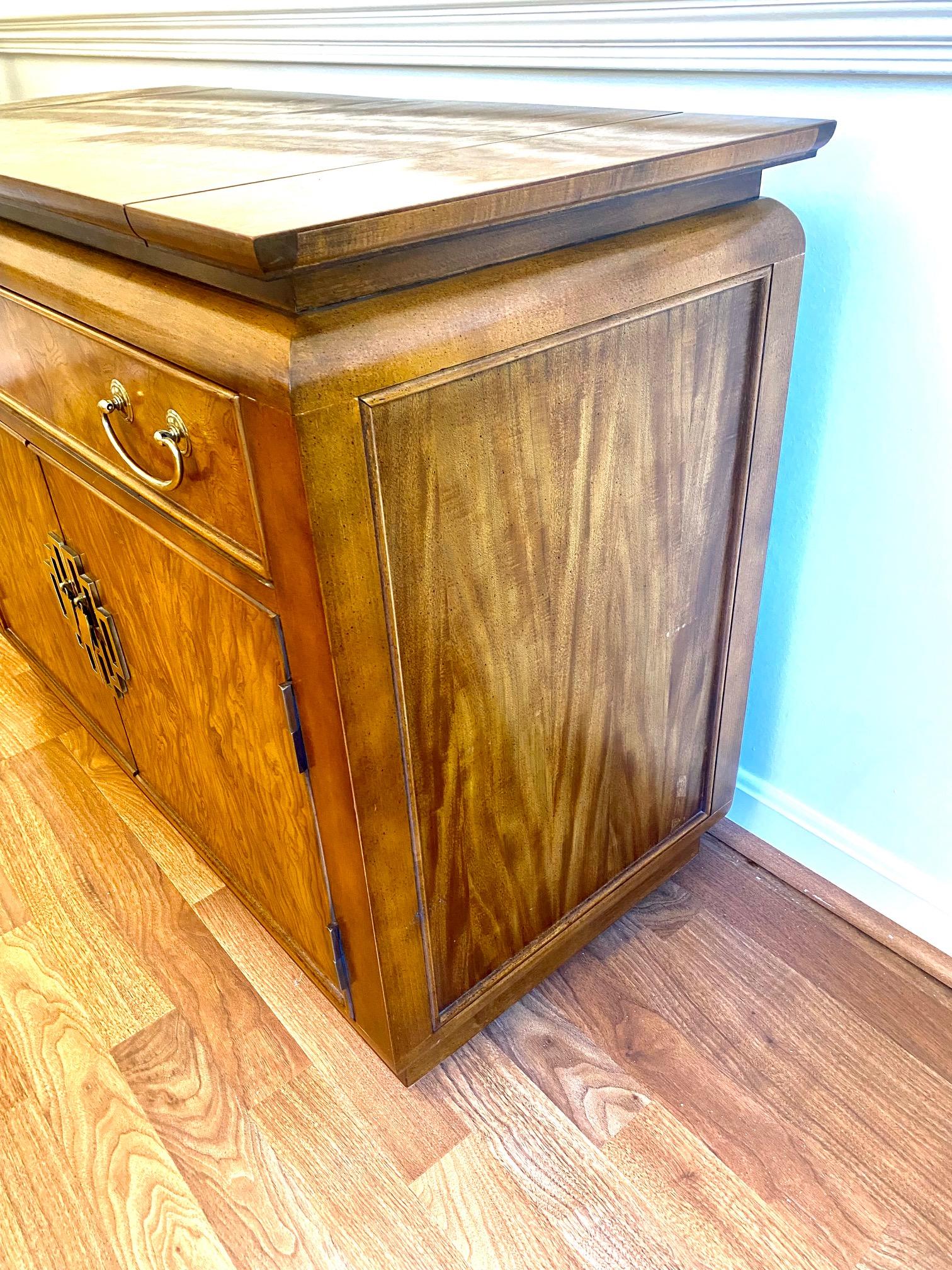 1970s Art Deco Burlwood Bar Cabinet by Century Furniture For Sale 2