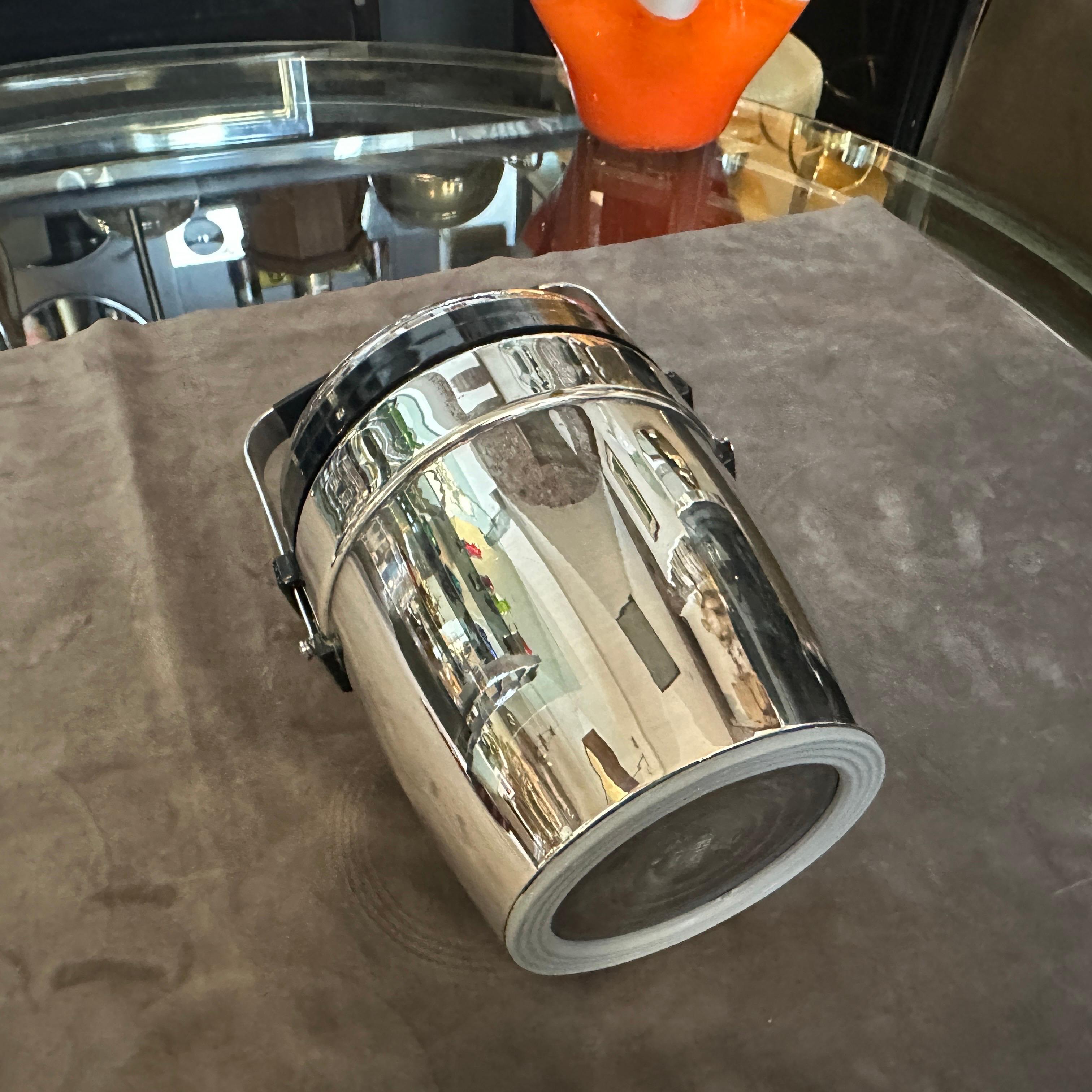 1970er Art Deco Stil Verchromtes Metall und schwarzer Kunststoff Eiskübel von Erhard im Angebot 4