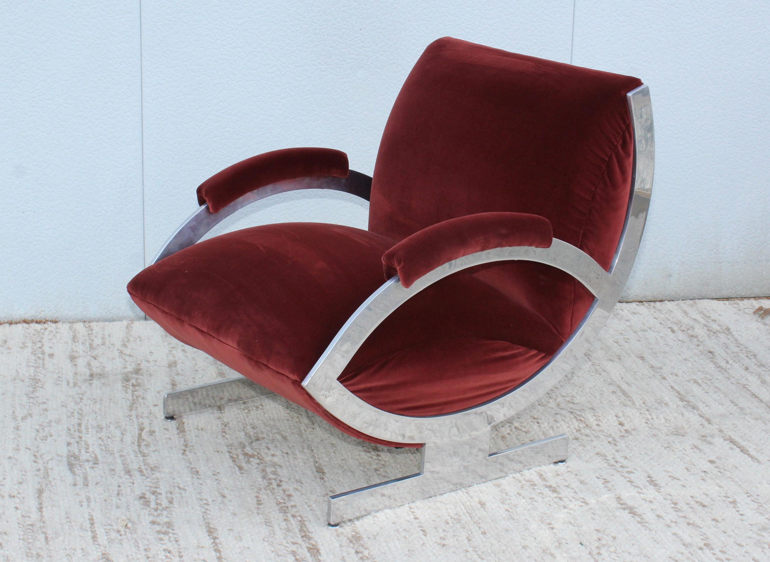 1970s Art Deco style aluminum frame with velvet upholstery Italian lounge chair.