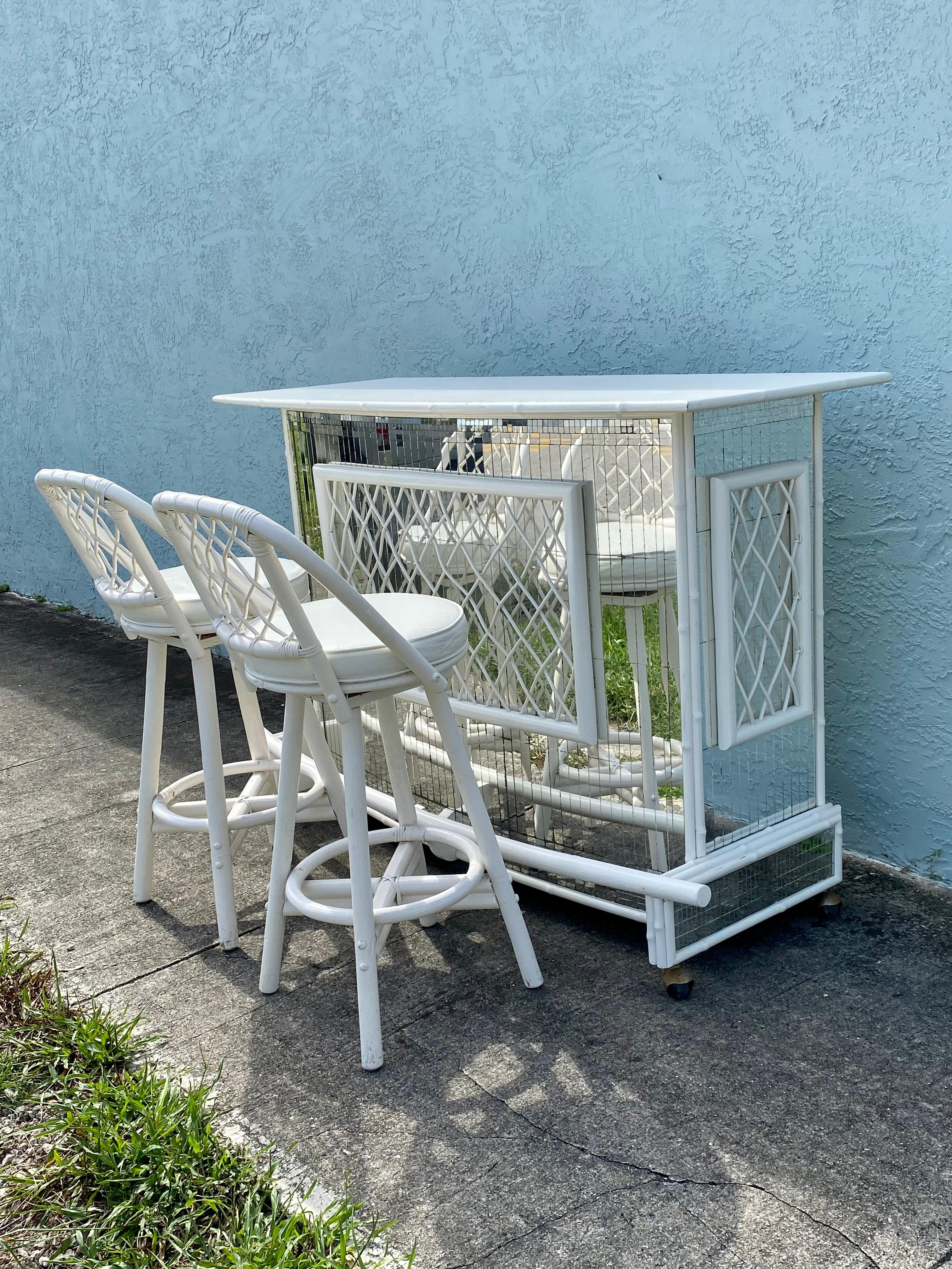 American 1970s Art Deco Style Mirrored Rattan and Wood Bar Stools Cabinet, Set of 3 For Sale