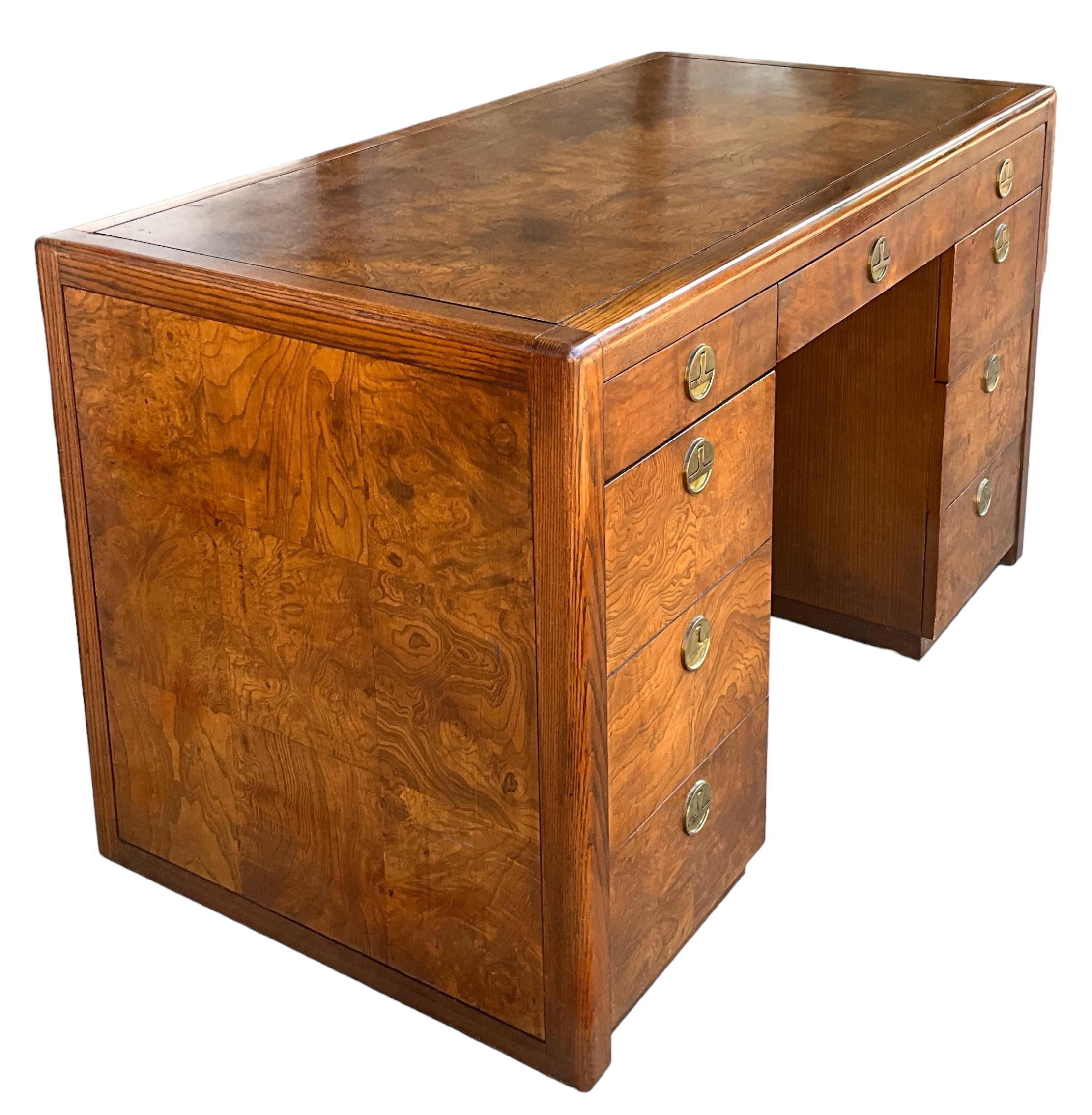 1970s Art Deco Style Patchwork Burl Desk By Sligh  In Good Condition In Kennesaw, GA