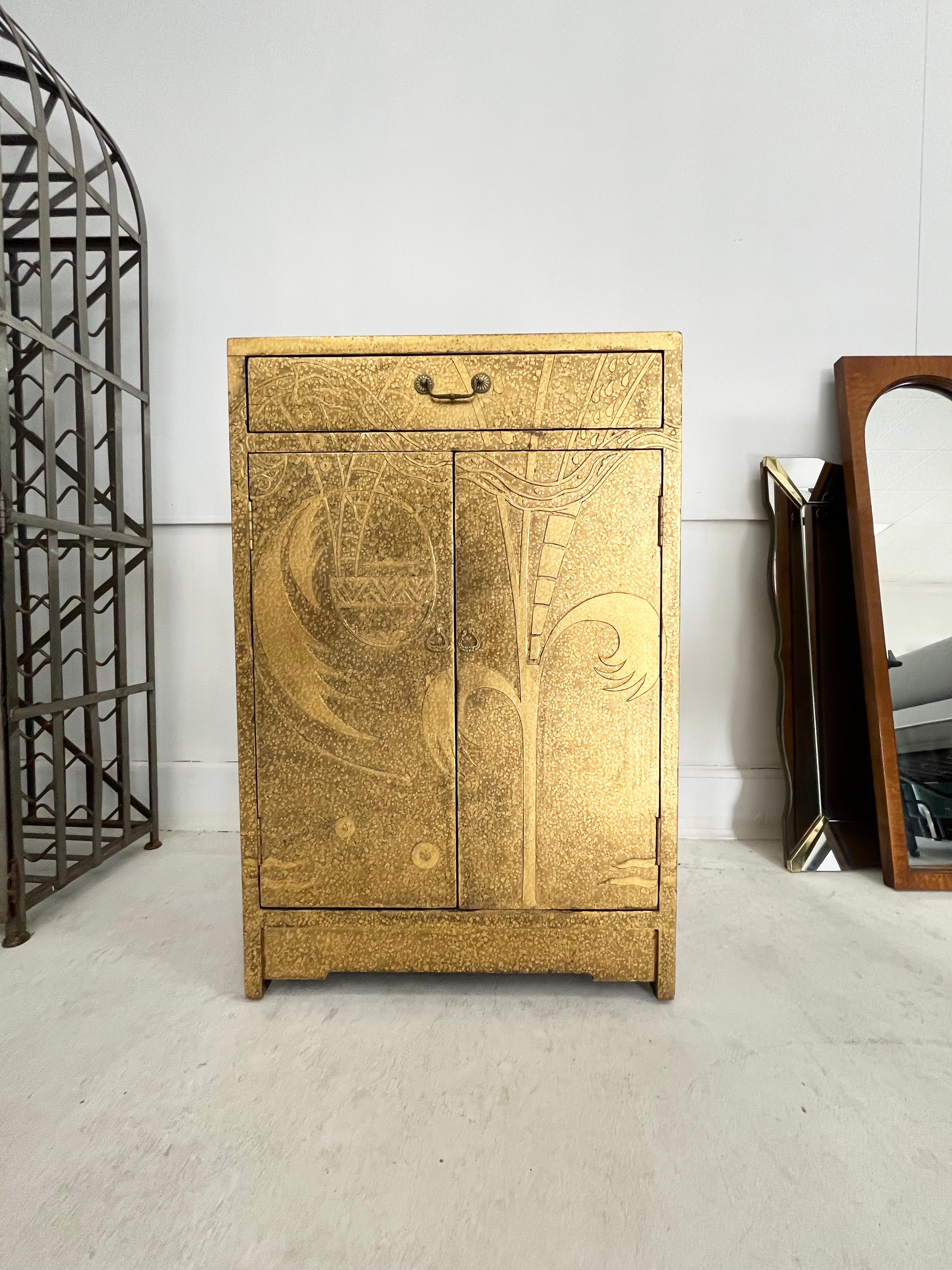 1970 Art Nouveau Wood and Gold Lacquer Hall Cabinet Chinoiserie 6