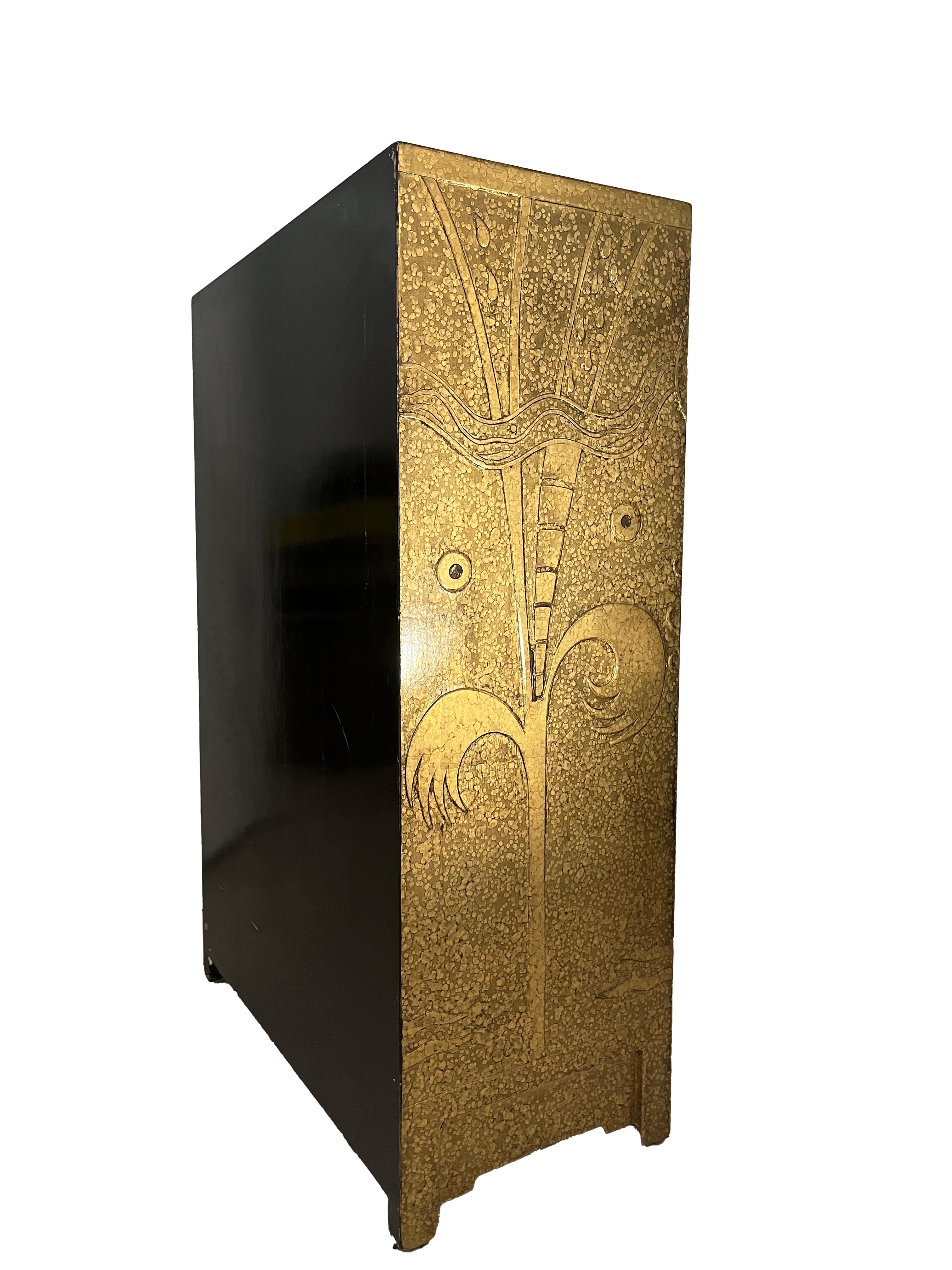 Chinoiseries 1970 Art Nouveau Wood and Gold Lacquer Hall Cabinet Chinoiserie