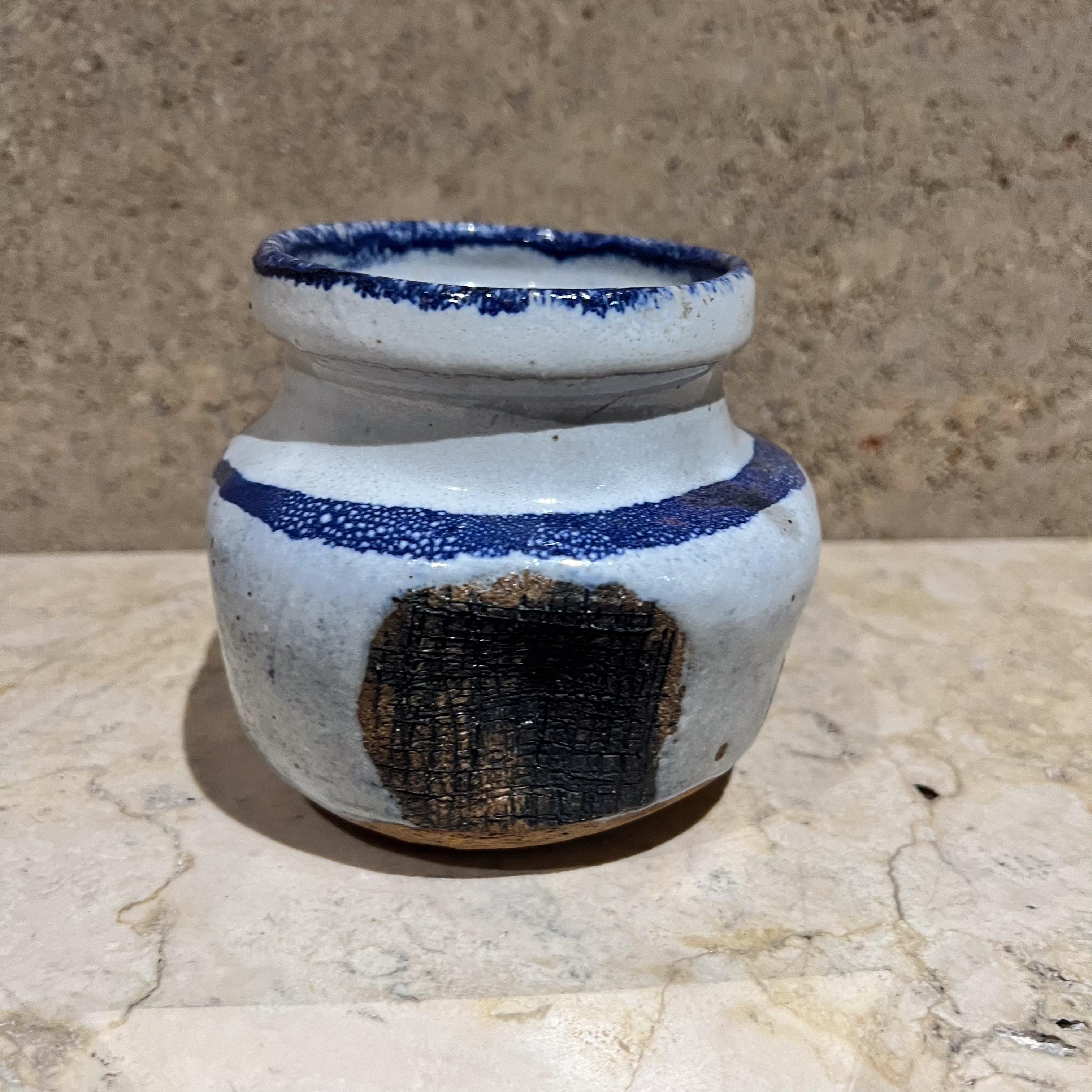 1970s Art Pottery Blue Brown Abstract Vase by Wheeler Pottery In Good Condition For Sale In Chula Vista, CA