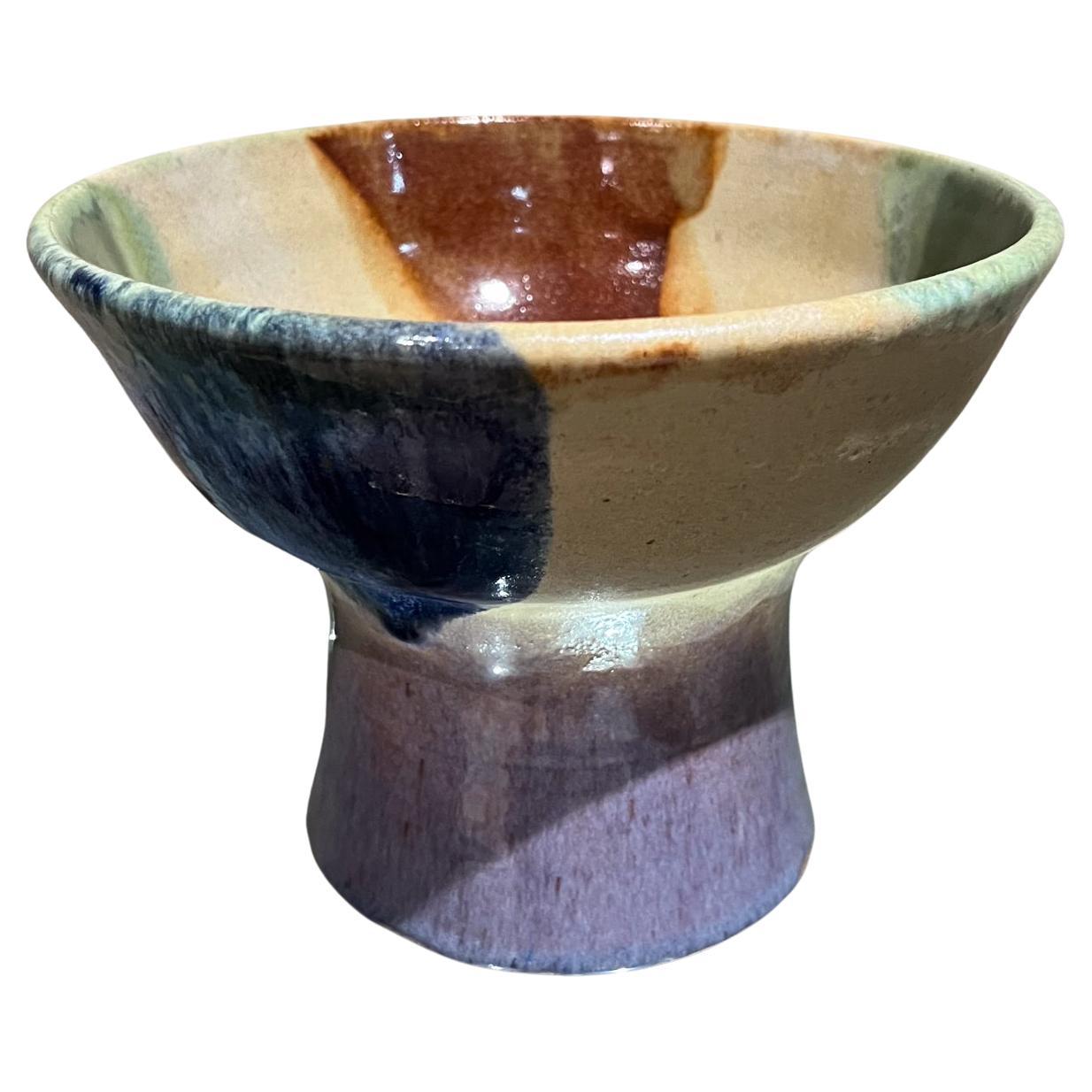 1970 Art Pottery Drip Glazed Pedestal Bowl (bol à piédestal) 