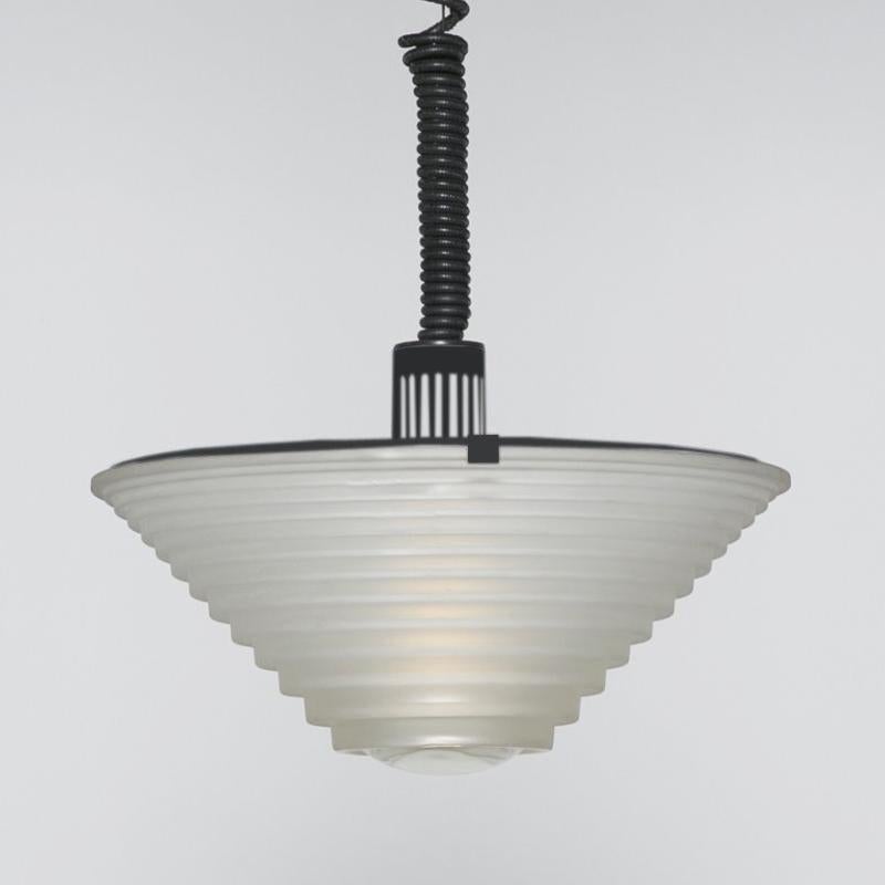 1970s Artemide “Egina 38” pendant lamp by Angelo Mangiarotti in excellent condition, it works perfectly. Made in Italy
This pendant lamp is a true piece of modern design. 
Dimensions:
diameter 15