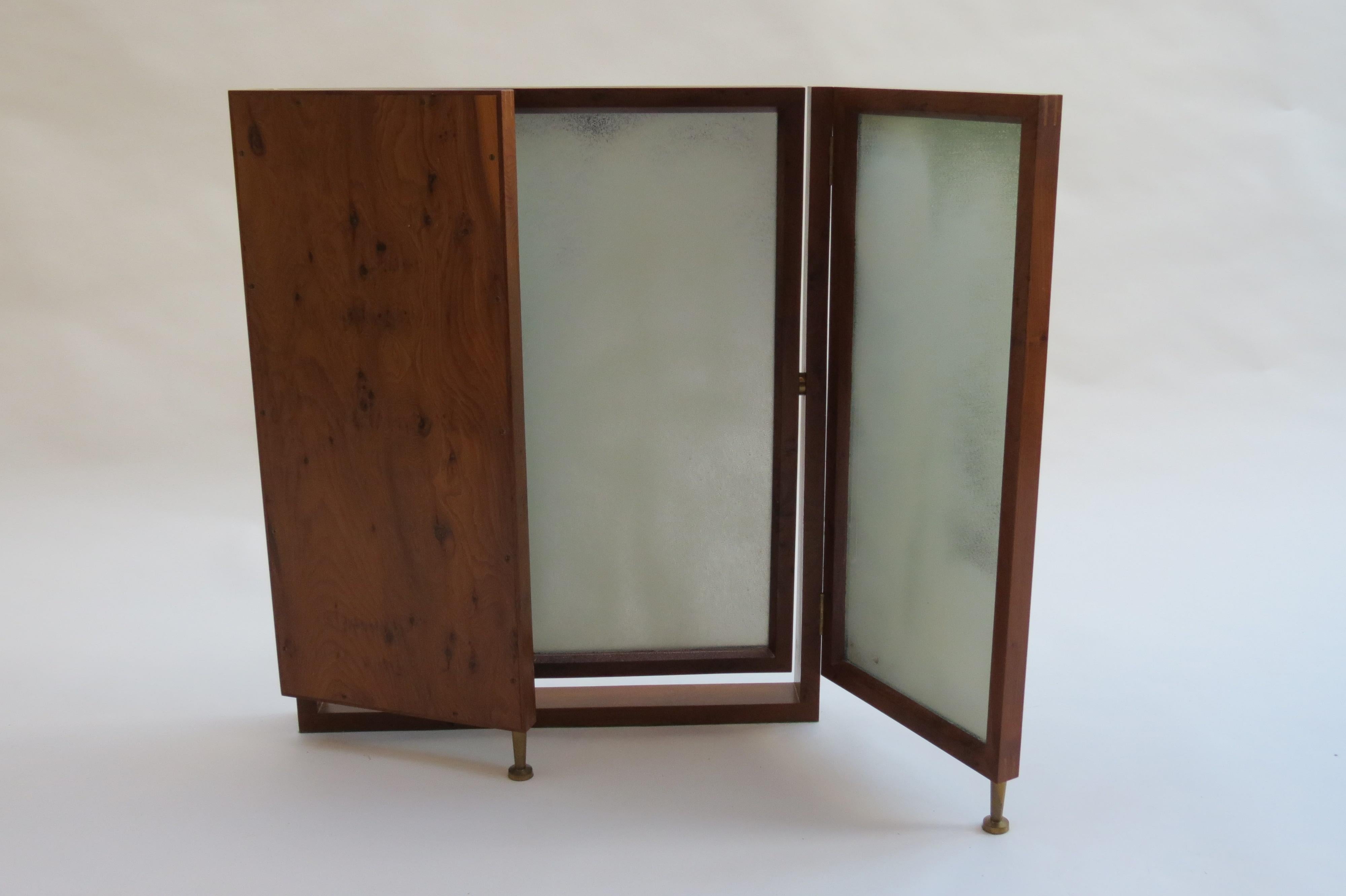 1970s Arts & Crafts Style Bespoke Handmade Freestanding Triptych Mirror Yew Wood 3