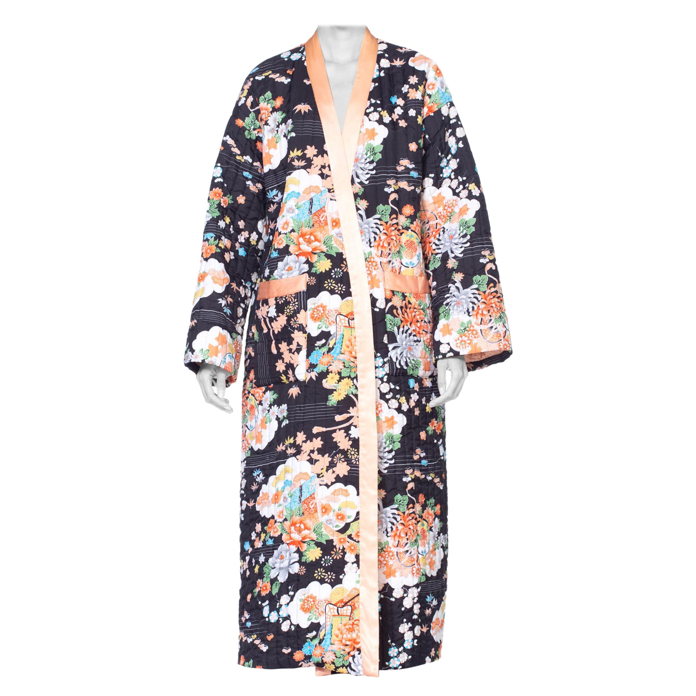 1970
s Asian Floral Quilted Kimono Robe Jacket