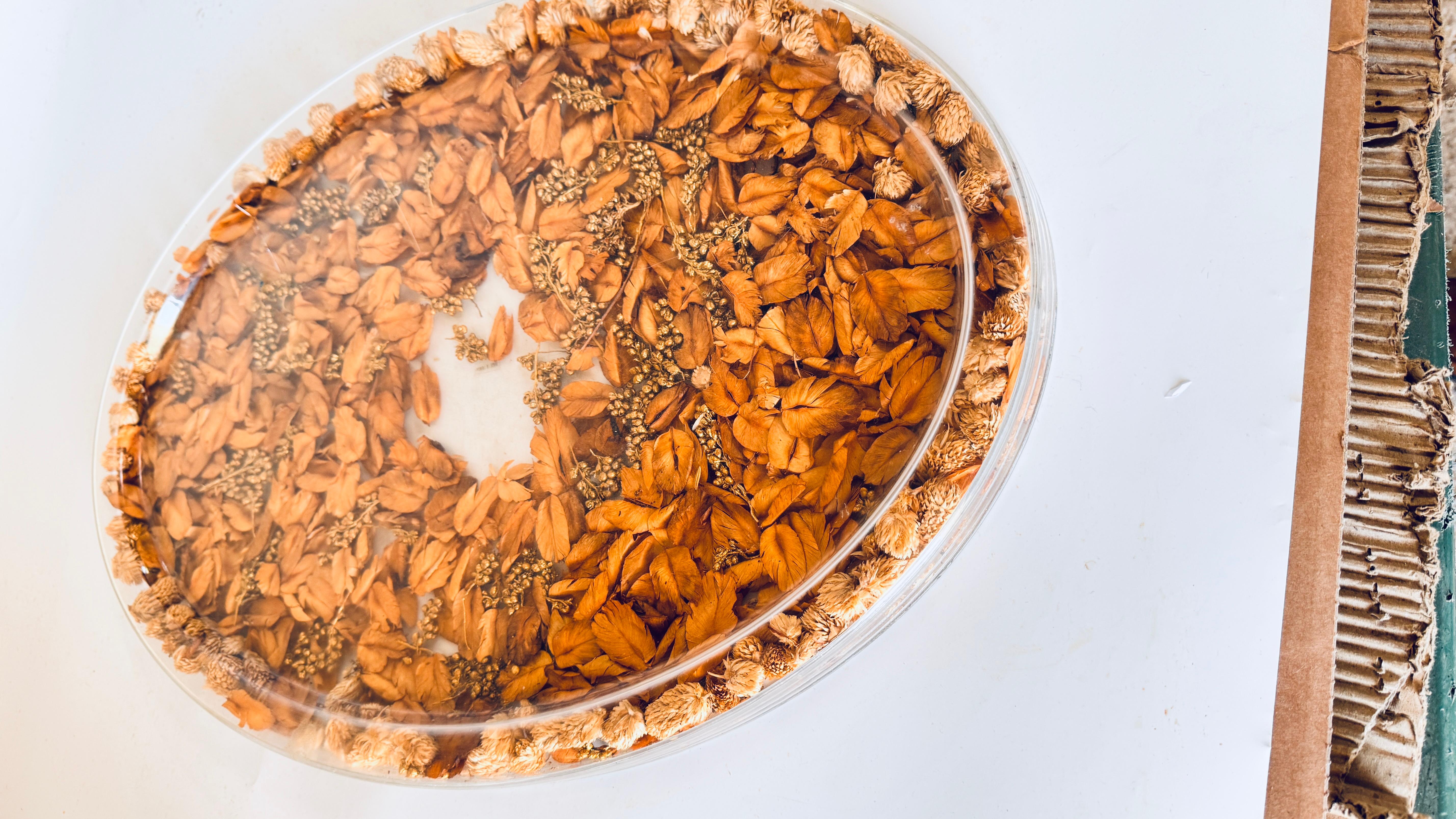 Taiwanese 1970s Asian Hard Plastic Tray with Embedded Dried Flowers and Leaves, Oval Shape For Sale
