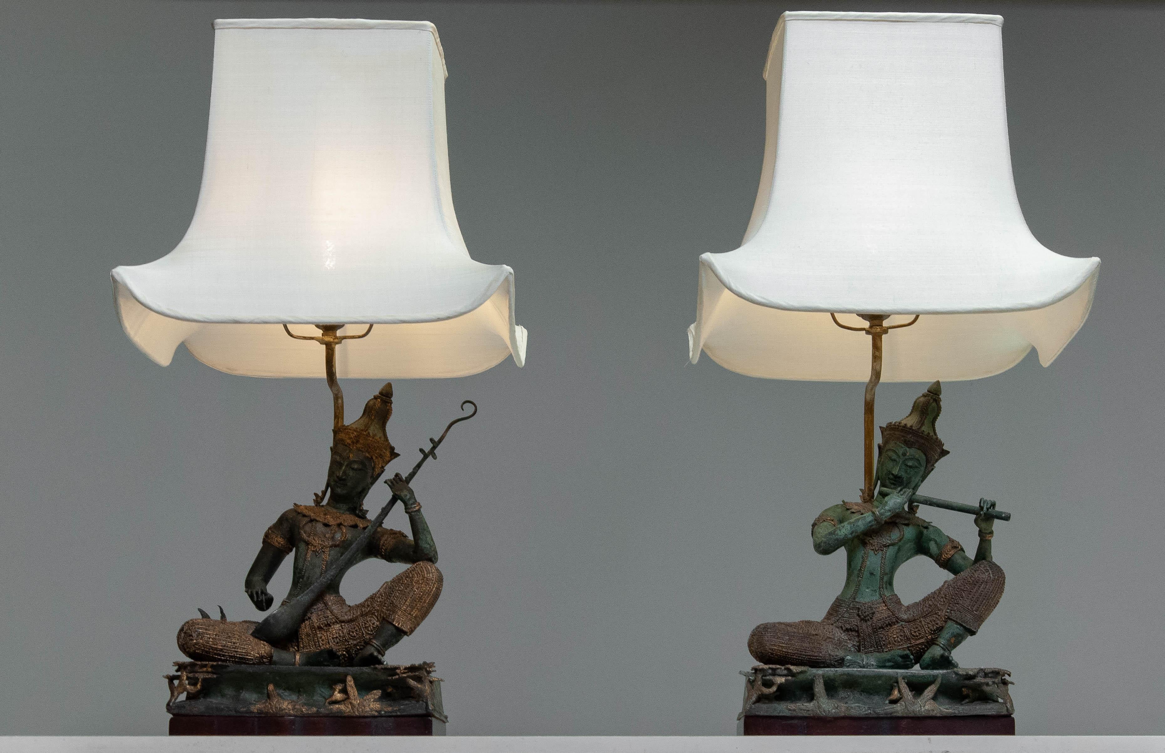 1970s Asian Vintage Table Lamps with Bronze / Gild Statues of Phra Aphai Mani For Sale 6