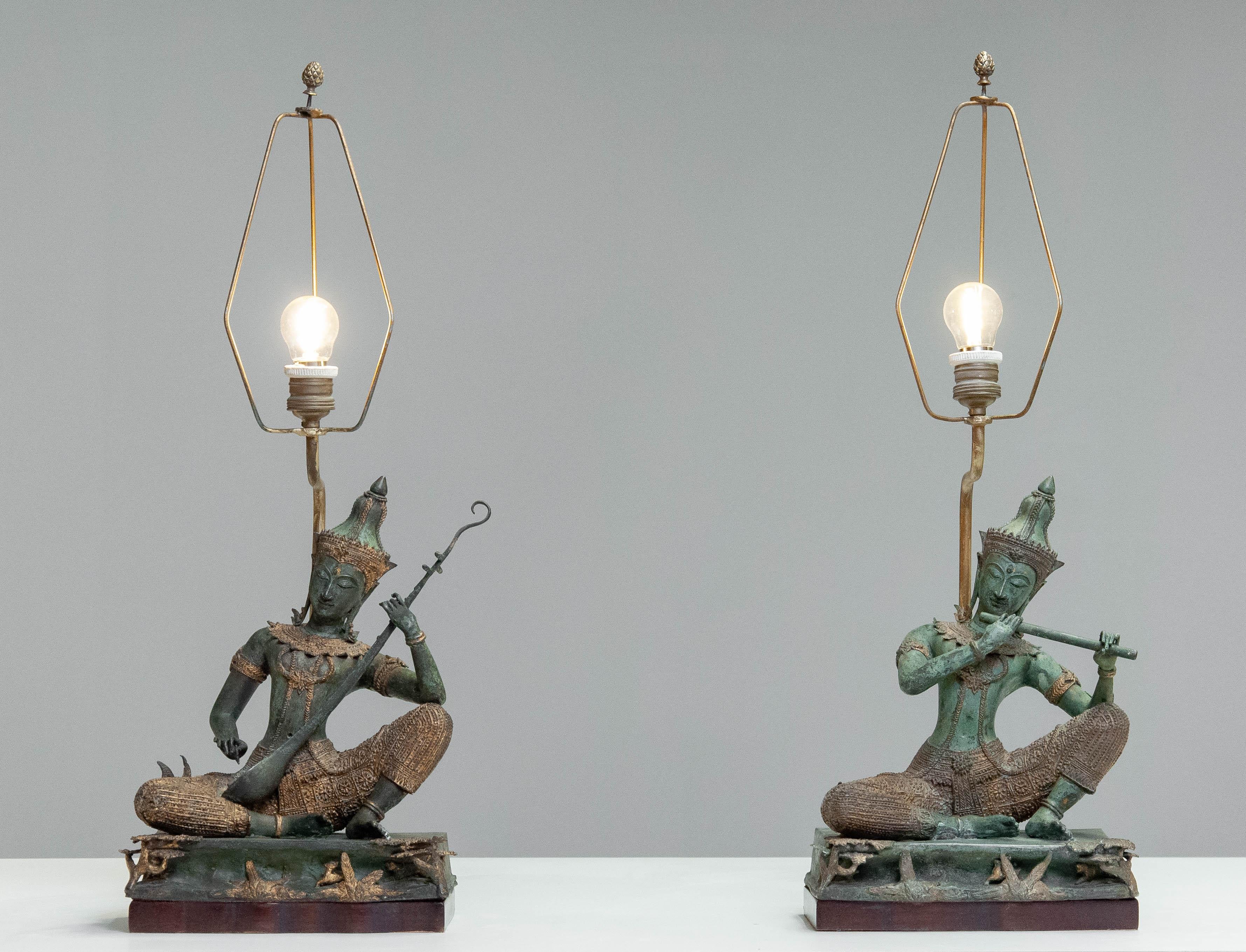 1970s Asian Vintage Table Lamps with Bronze / Gild Statues of Phra Aphai Mani For Sale 8