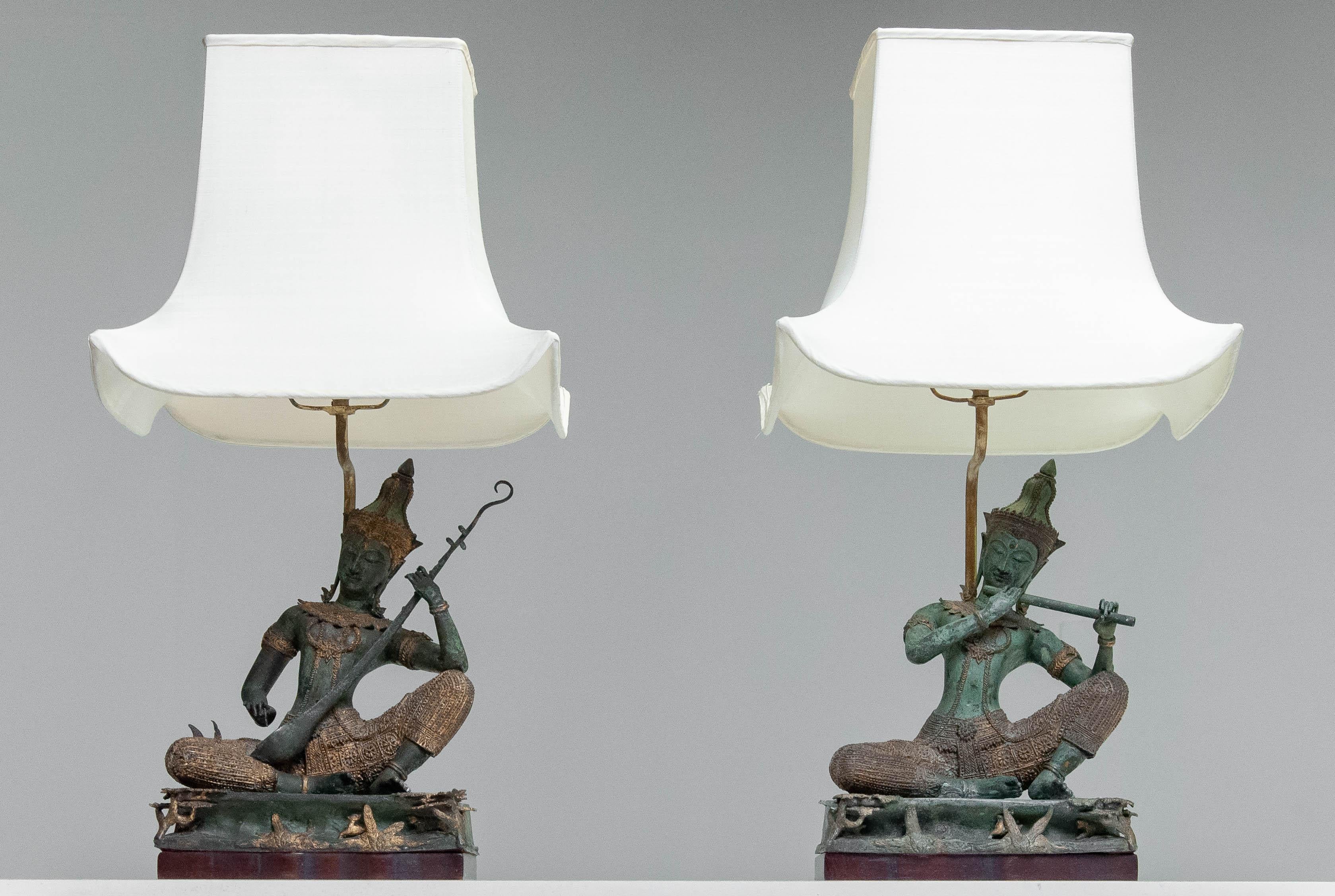 1970s Asian Vintage Table Lamps with Bronze / Gild Statues of Phra Aphai Mani For Sale 9