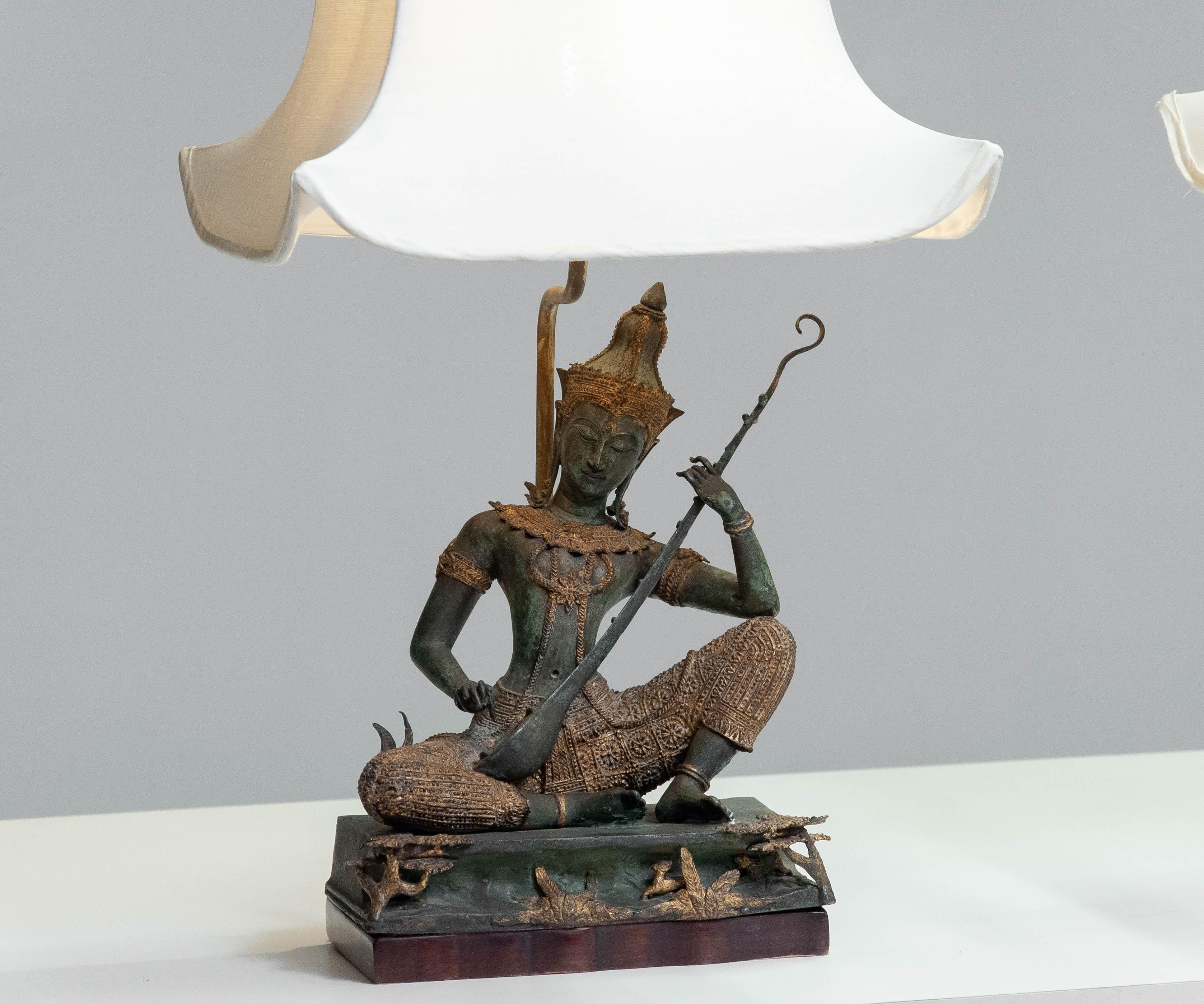 Tibetan 1970s Asian Vintage Table Lamps with Bronze / Gild Statues of Phra Aphai Mani For Sale