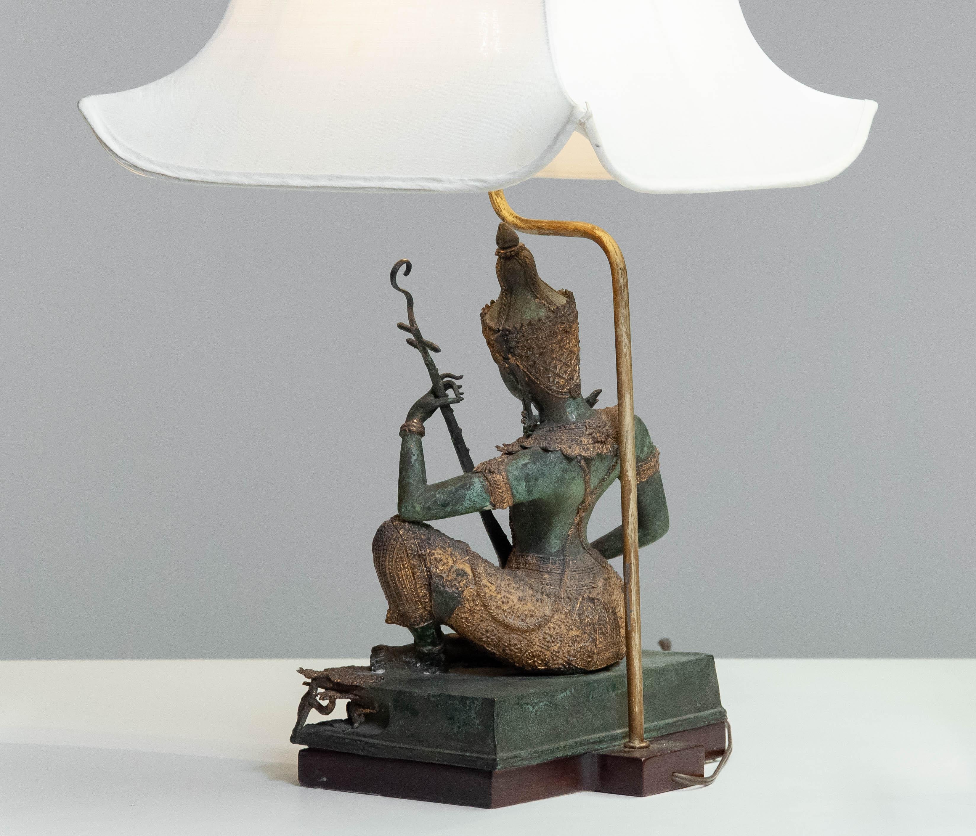 1970s Asian Vintage Table Lamps with Bronze / Gild Statues of Phra Aphai Mani For Sale 1