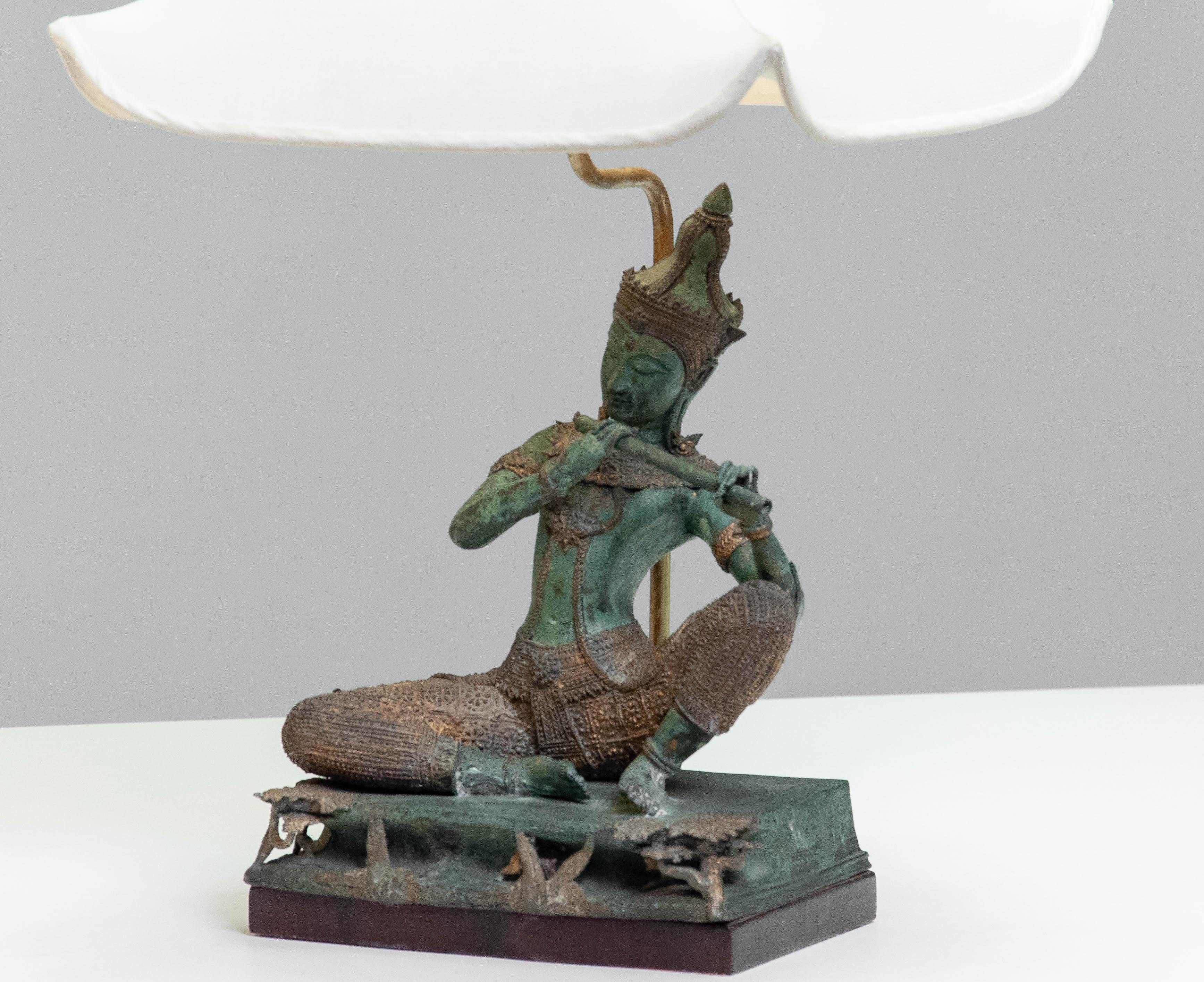 1970s Asian Vintage Table Lamps with Bronze / Gild Statues of Phra Aphai Mani For Sale 2
