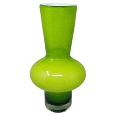 Vaso blu sorprendente degli anni '70 di Arte Vetro in vetro smerigliato. Prodotto in Italia