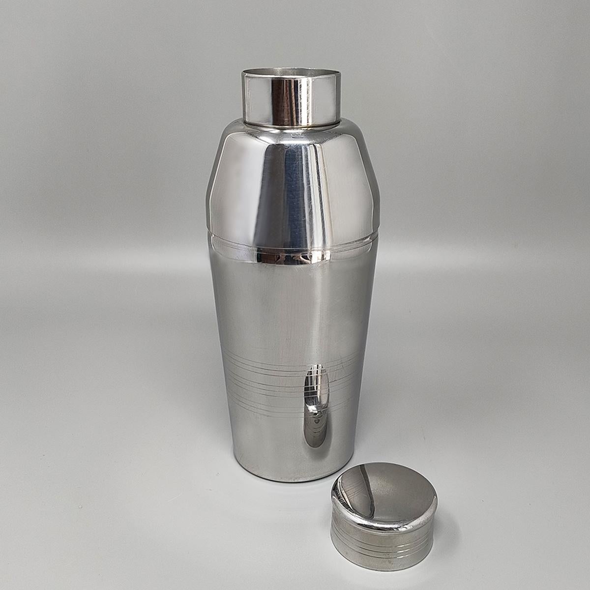 Mid-Century Modern 1970s Astonishing Cocktail Shaker by Guy Degrenne in Stainless Steel. For Sale