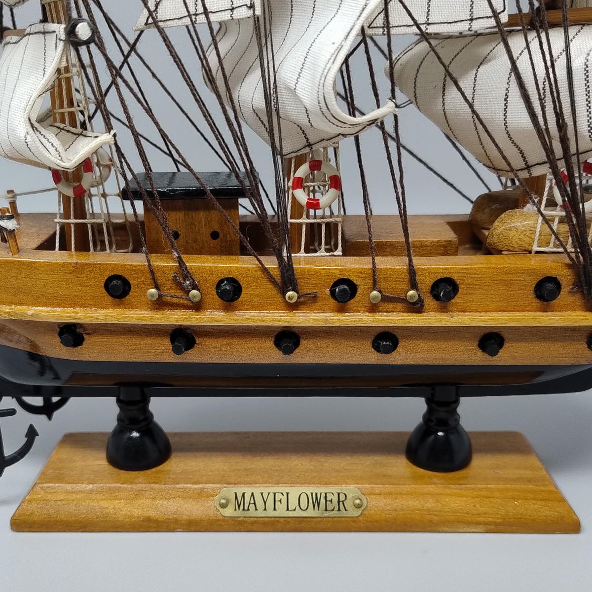 1970s Astonishing MayFlower Model Ship. Handmade. Made in England 4