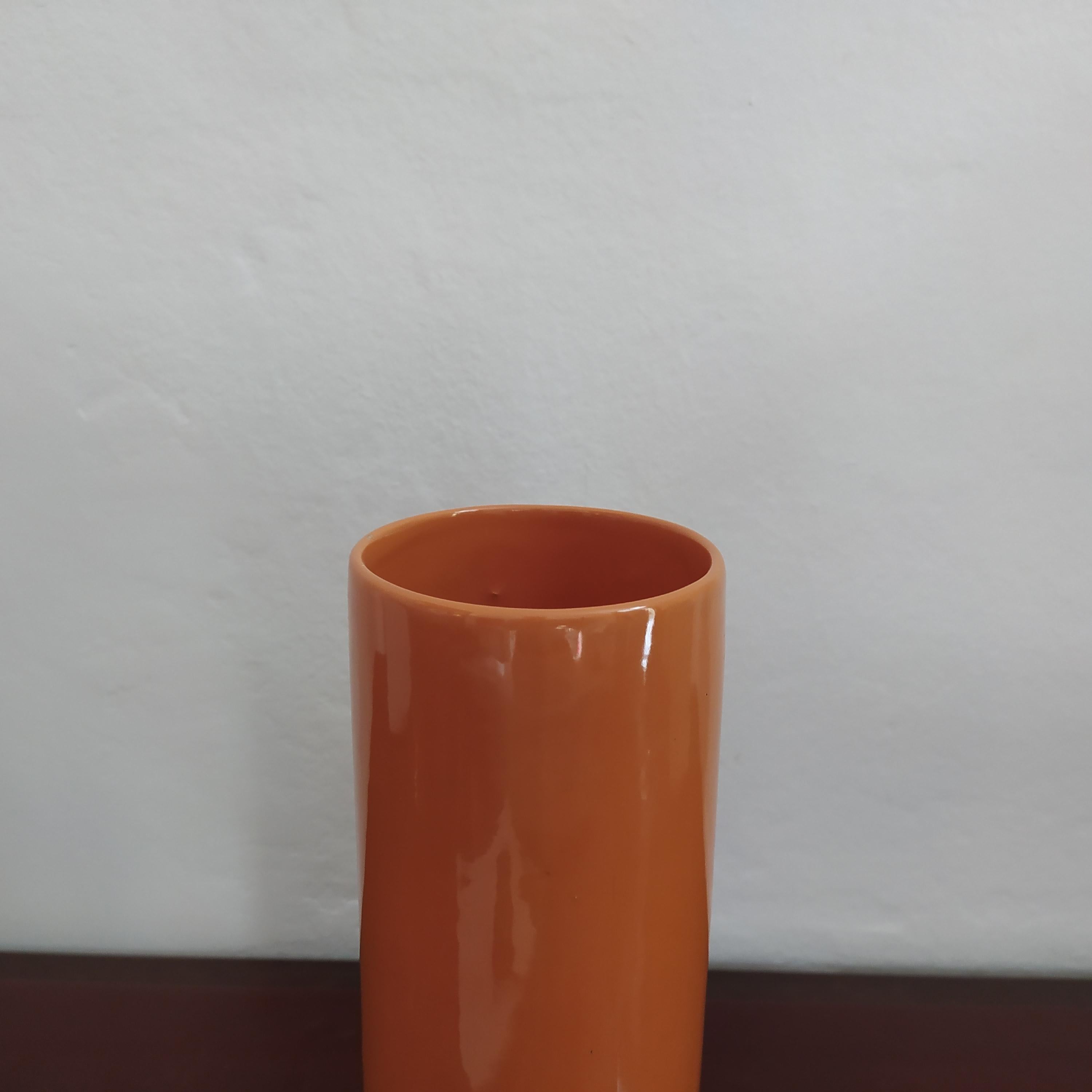 European 1970s Astonishing Space Age Orange Vase by Gabbianelli. Made in Italy For Sale