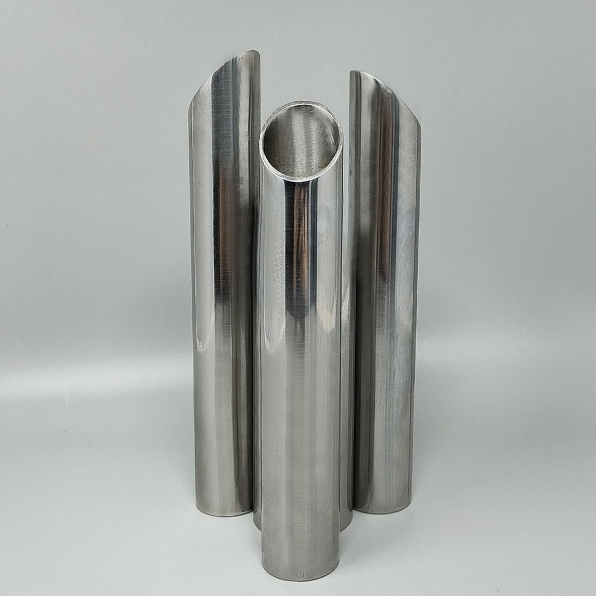 italien Vase étonnant de l'âge de l'espace des années 1970. Fabriquée en Italie en vente