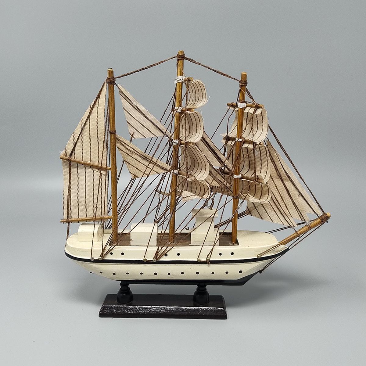 English 1970s Astonishing Swift 1778 Model Ship. Handmade. Made in England For Sale