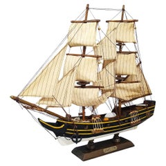 1970s Astonishing Swift 1778 Model Ship (maquette de bateau de 1778). Fait à la main. Fabriqué en Angleterre