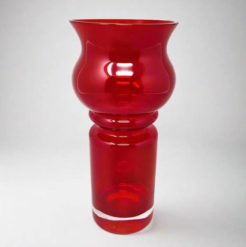 Mid-Century Modern 1970s Astonishing Tamara Aladin Vase Tulppaani (#1513) for Riihimaki/Riihimaen L For Sale