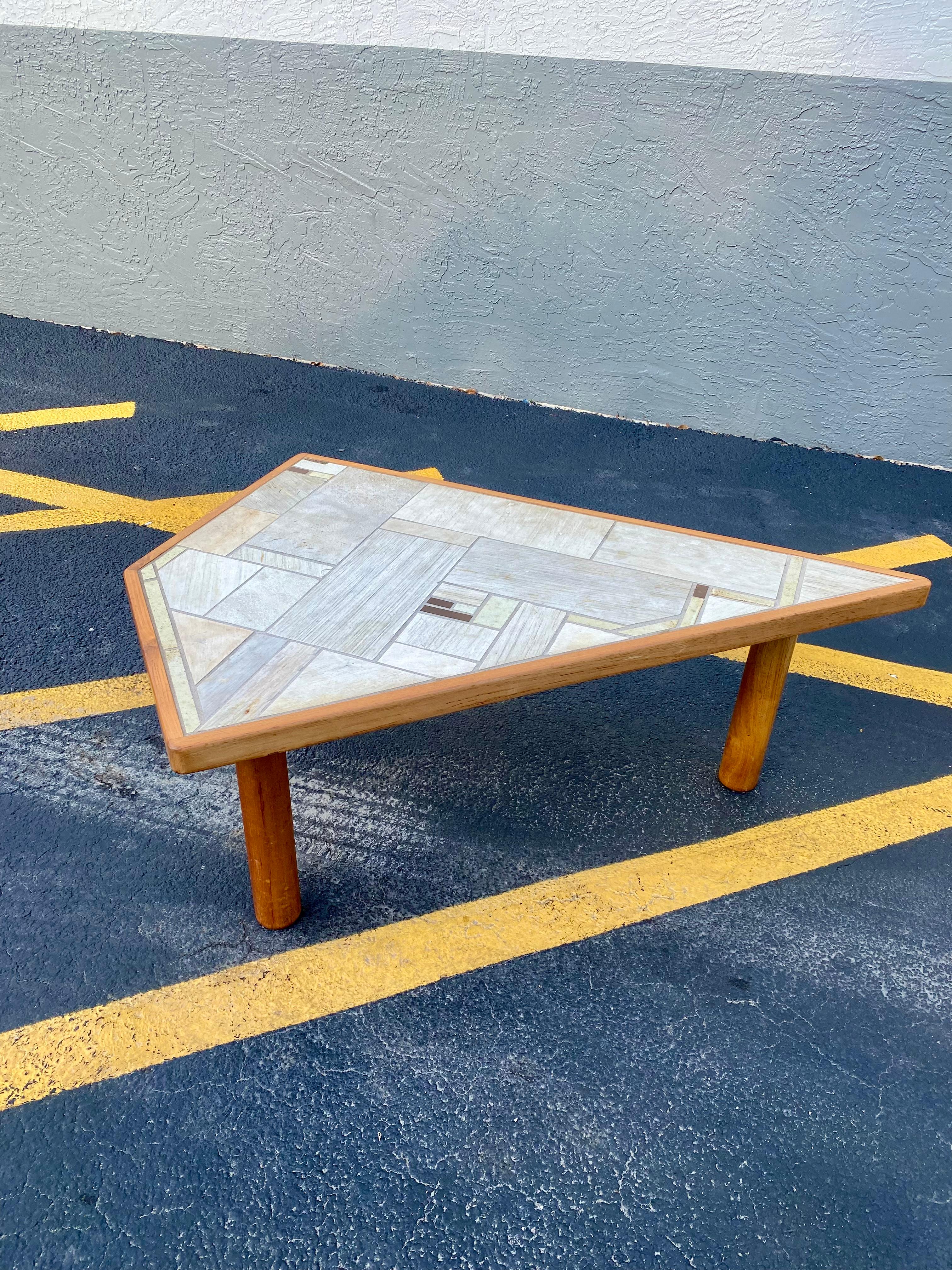 1970s Asymmetrical Travertine Ceramic Tiles Coffee Table Sallingboe Jelling In Good Condition For Sale In Fort Lauderdale, FL