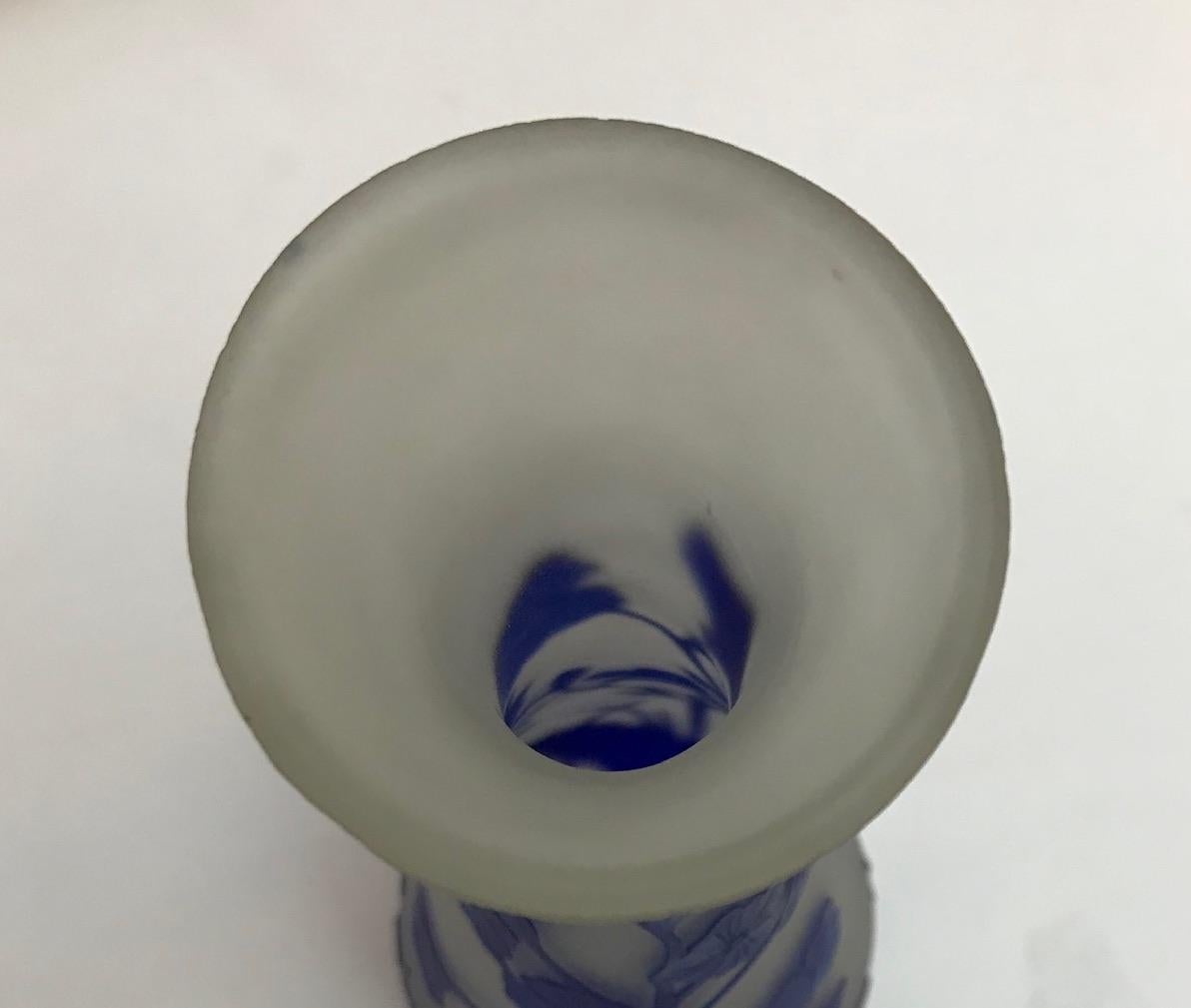 1970s Austrian Art Nouveau Style Crystal Glass Vase with Blue Flax Flowers 5