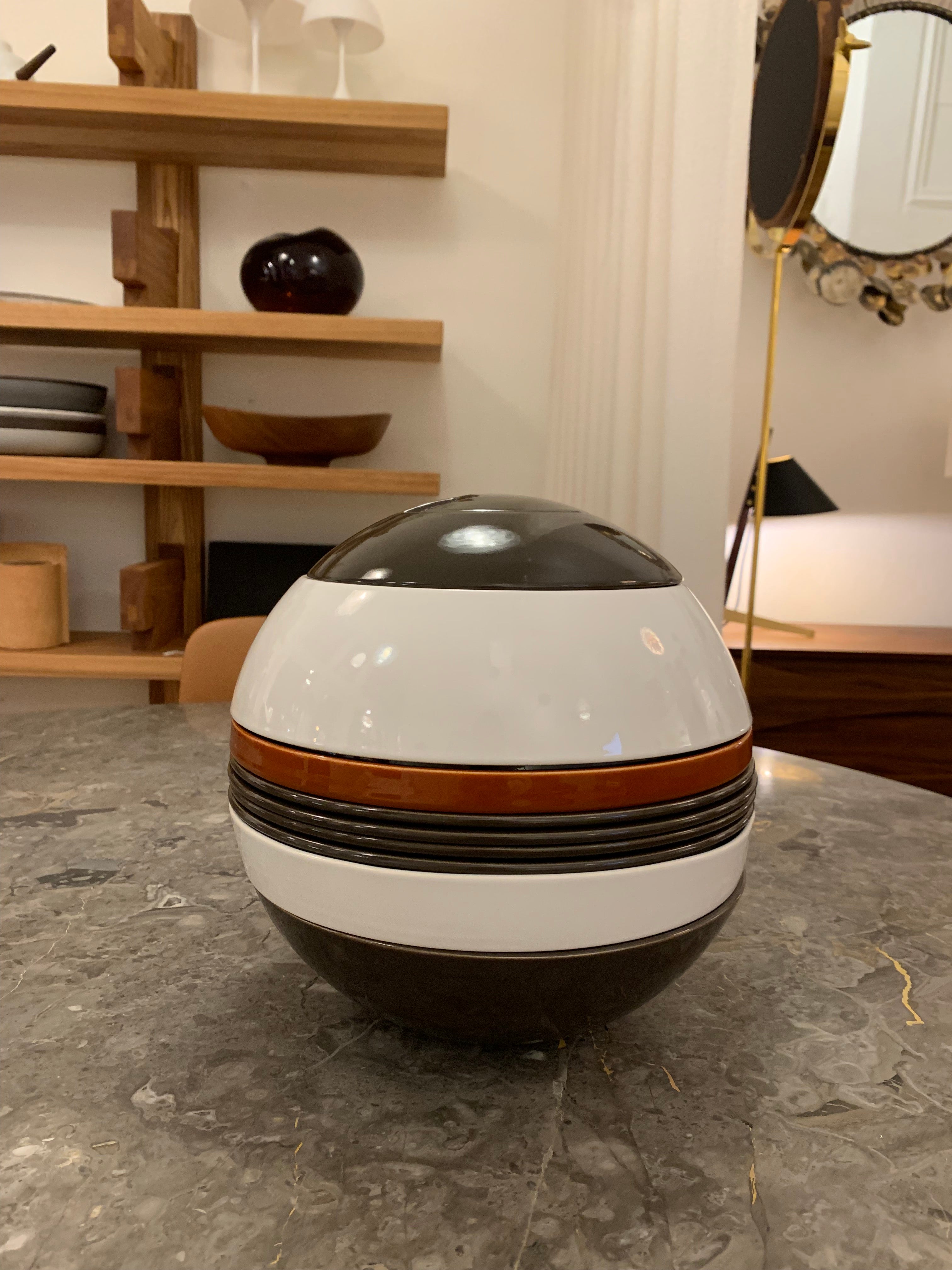 Sphere' (La Boule) was designed in 1969-1970 by Helen von Boch and is has become a collectable icon since.  It was reinvented by Villeroy & Boch in various executions, this is the original from 1970 in exquisite condition.

'La Boule’ Avant Garde is